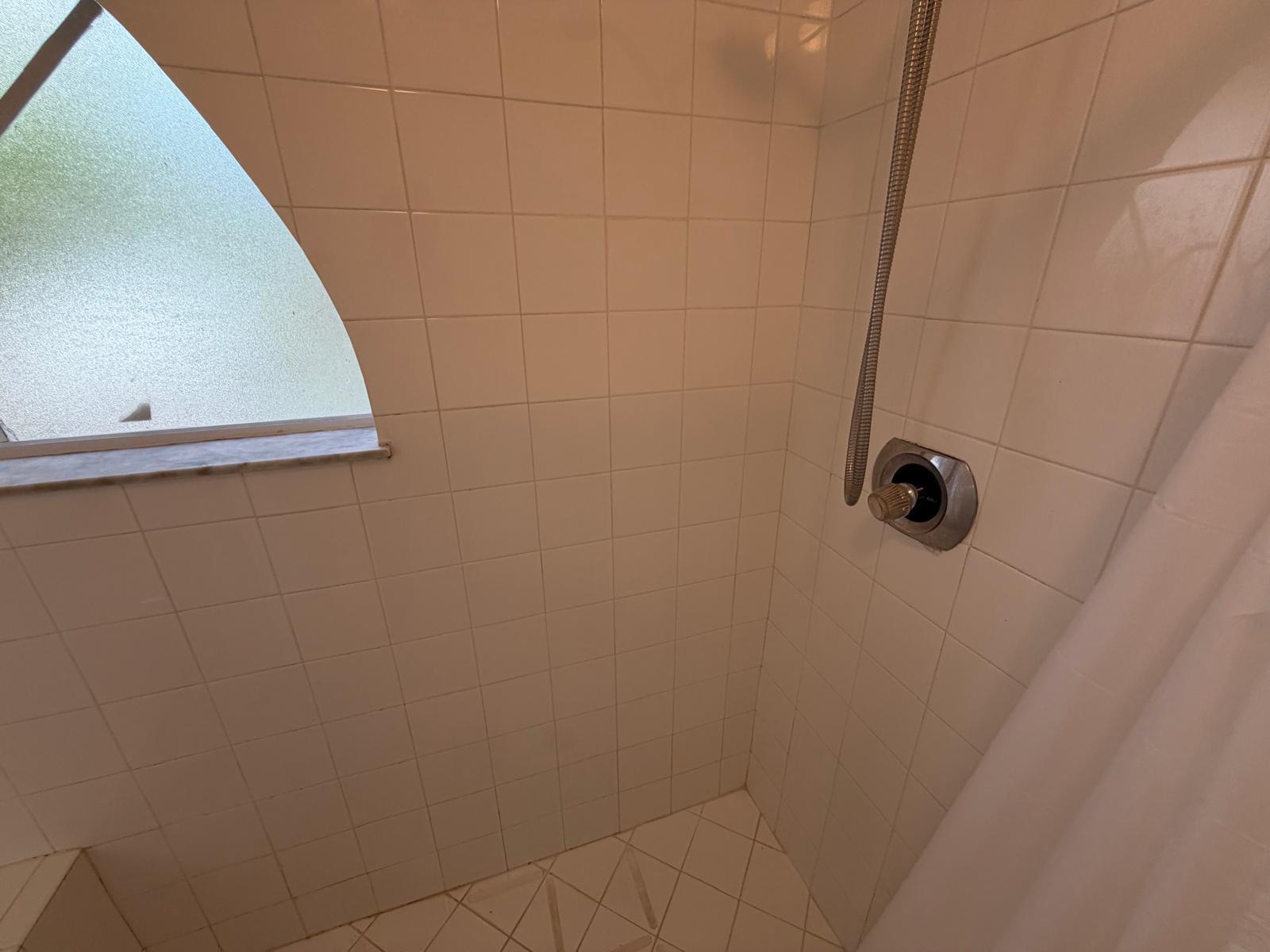 EMERALD POINTE - Residential Lease