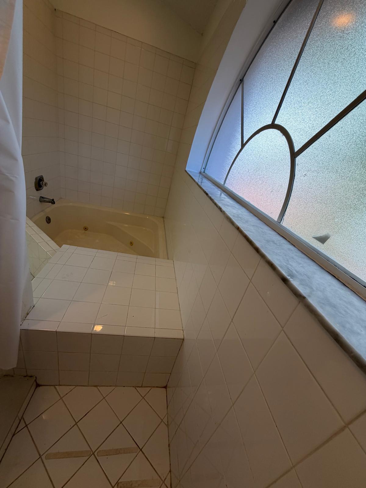 EMERALD POINTE - Residential Lease
