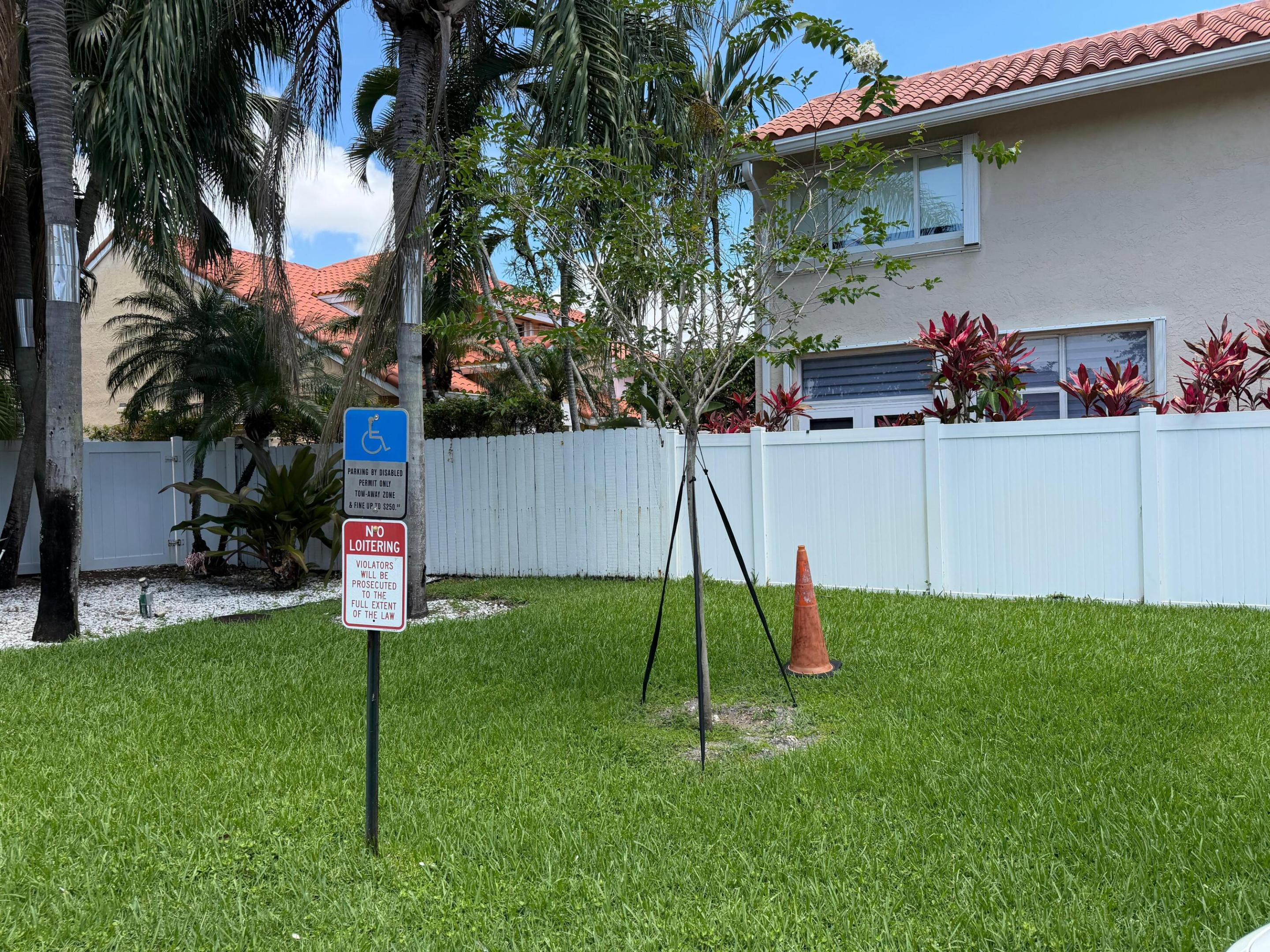 EMERALD POINTE - Residential Lease