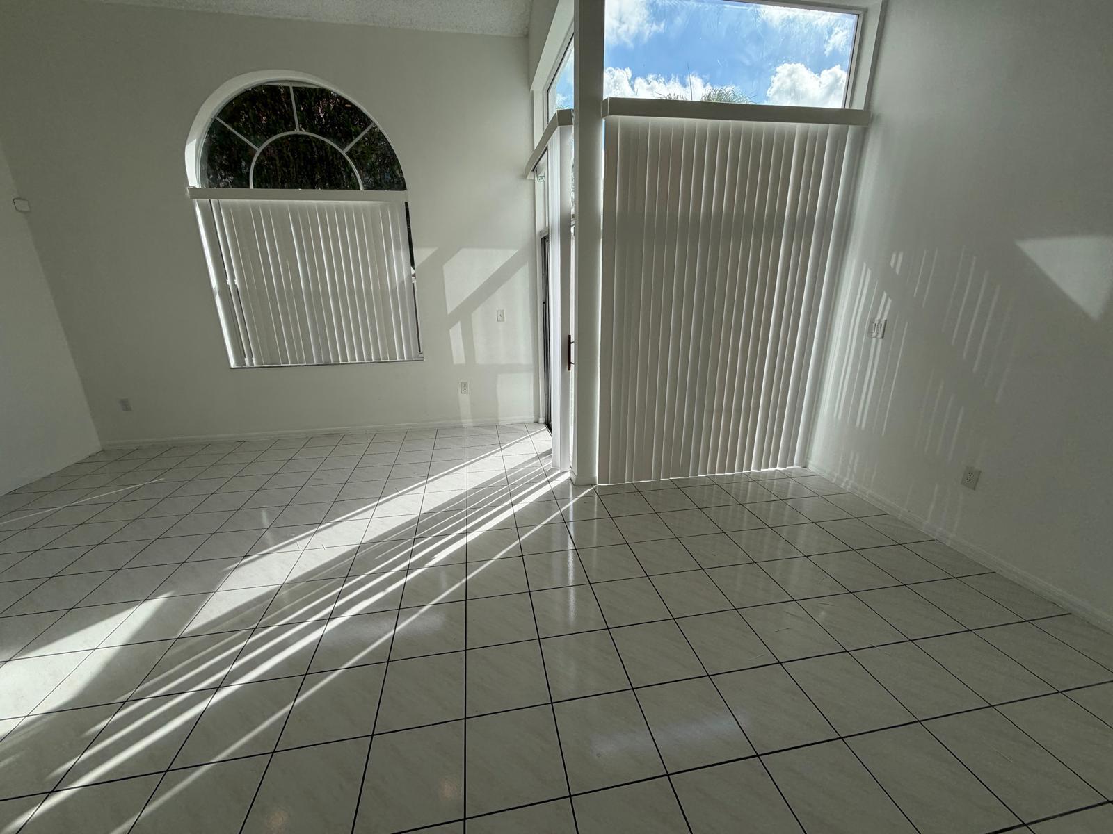 EMERALD POINTE - Residential Lease