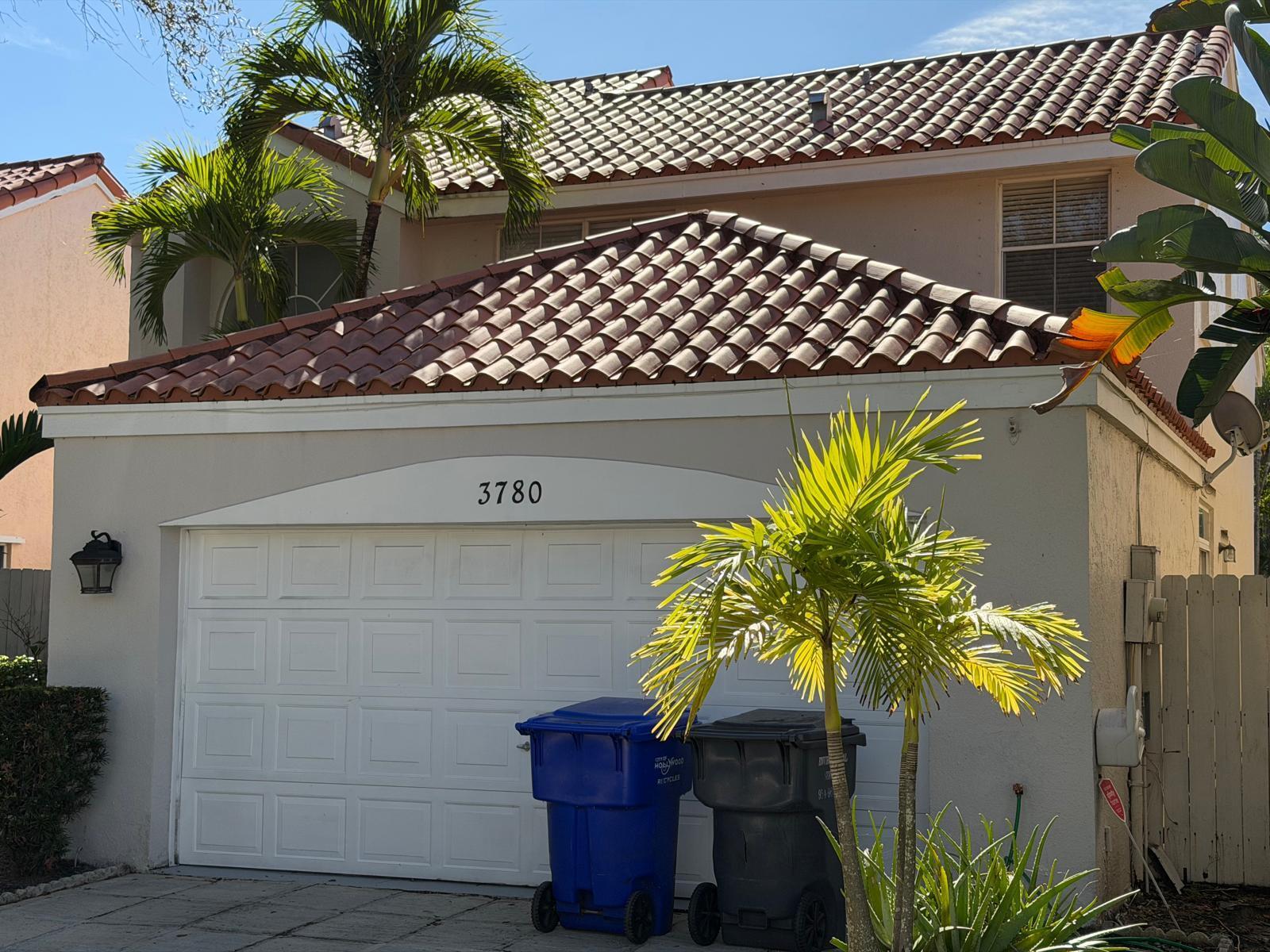 EMERALD POINTE - Residential Lease
