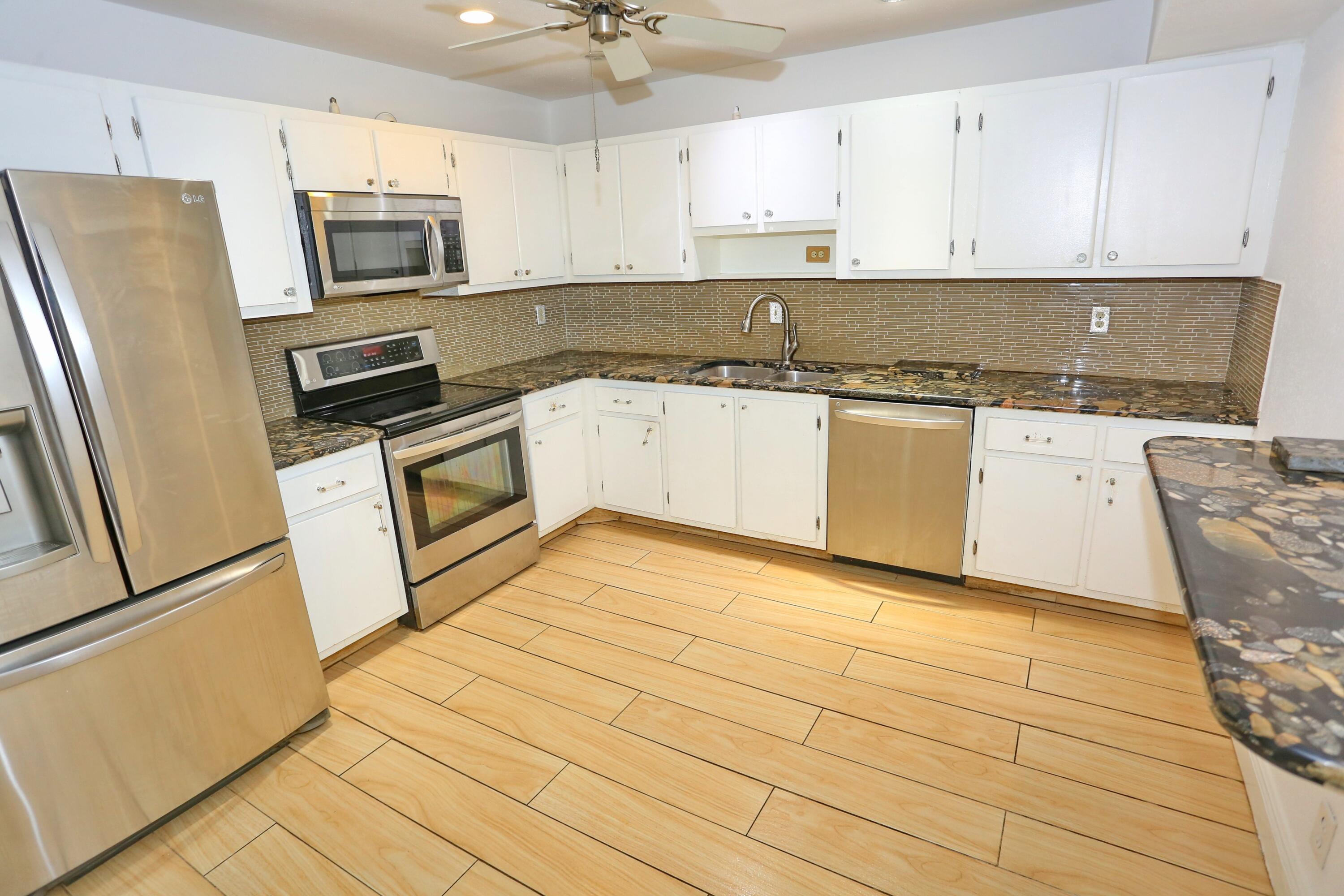 RAINBERRY BAY SEC 1-A - Residential