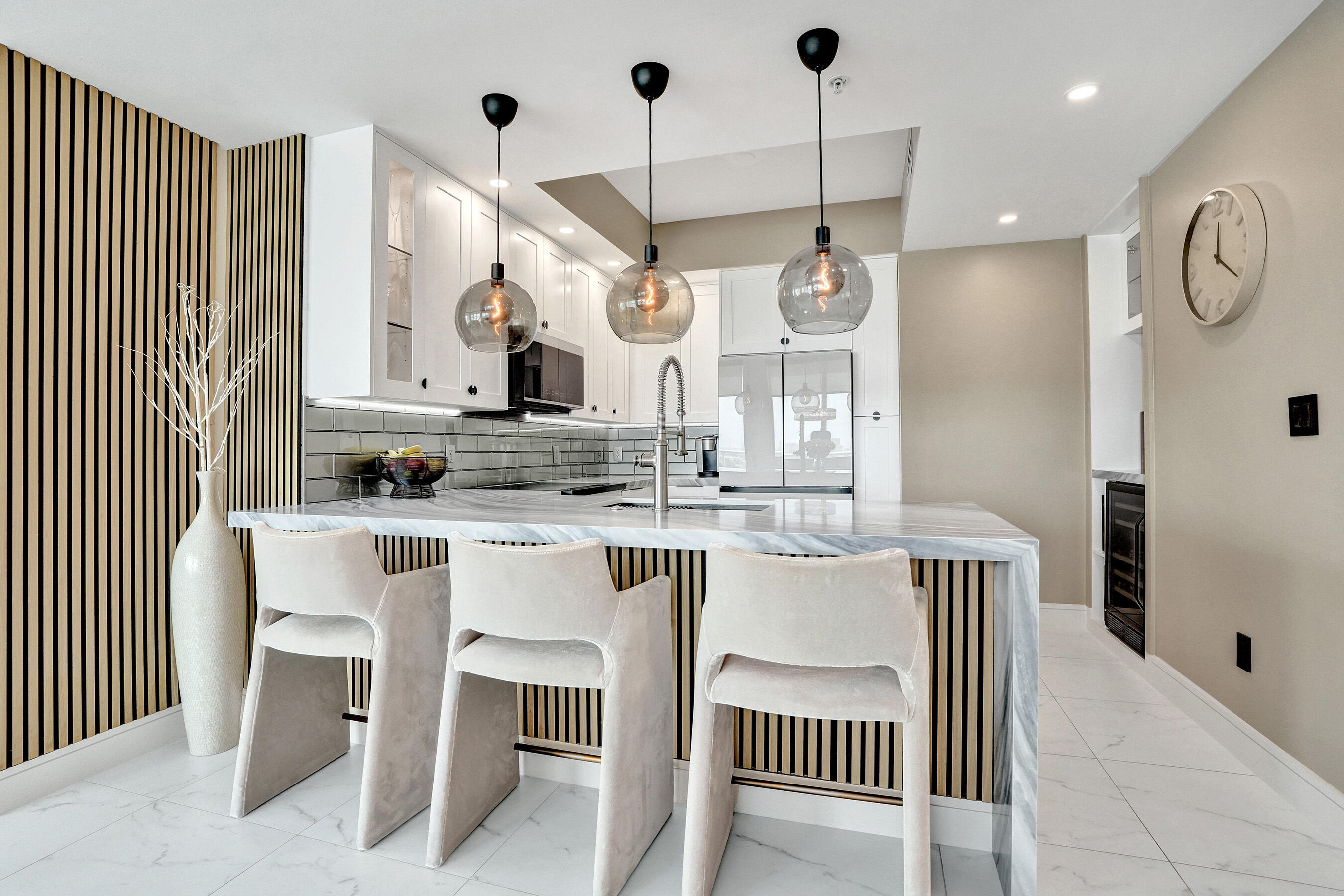 STRADA 315 CONDO - Residential