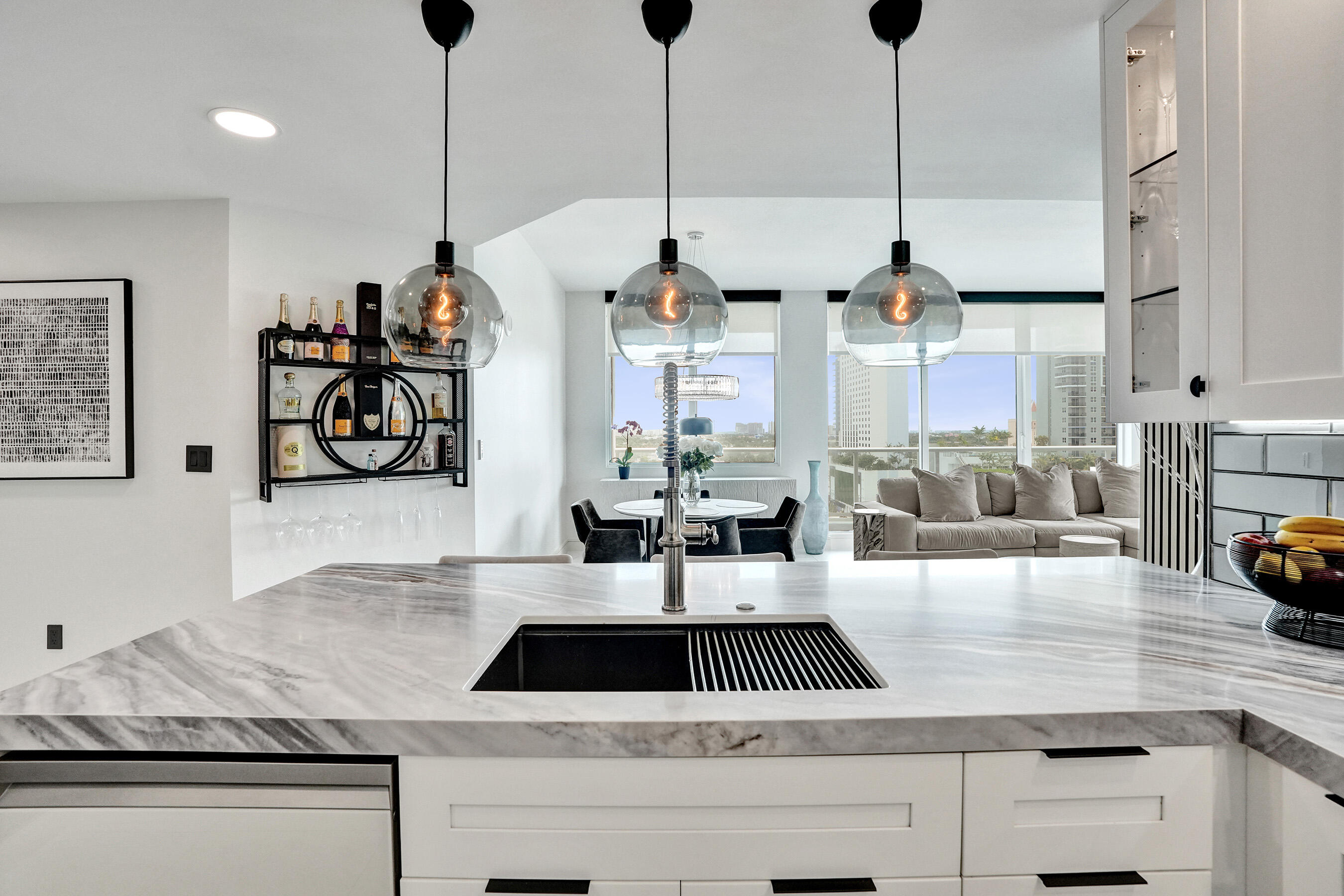 STRADA 315 CONDO - Residential