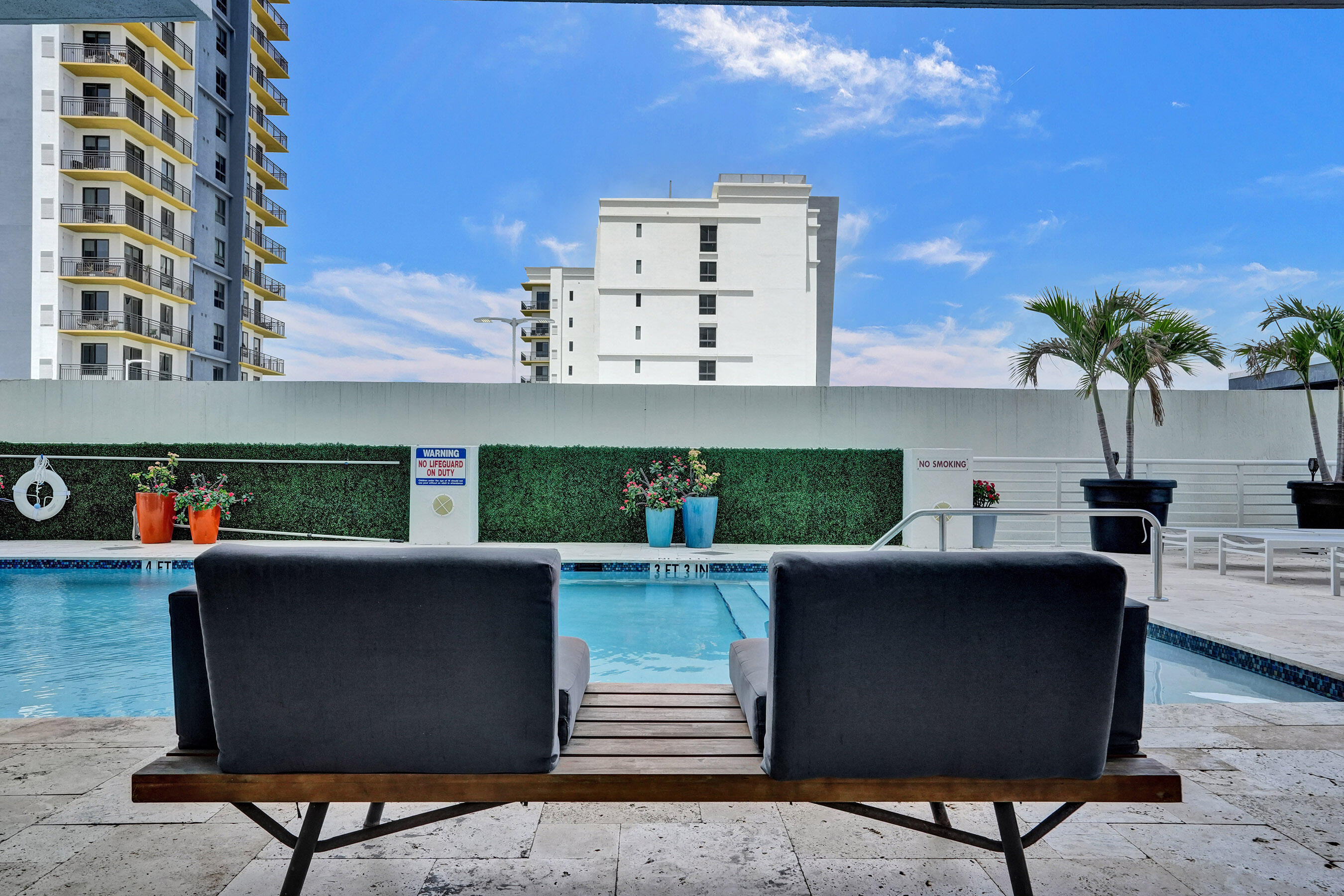 STRADA 315 CONDO - Residential