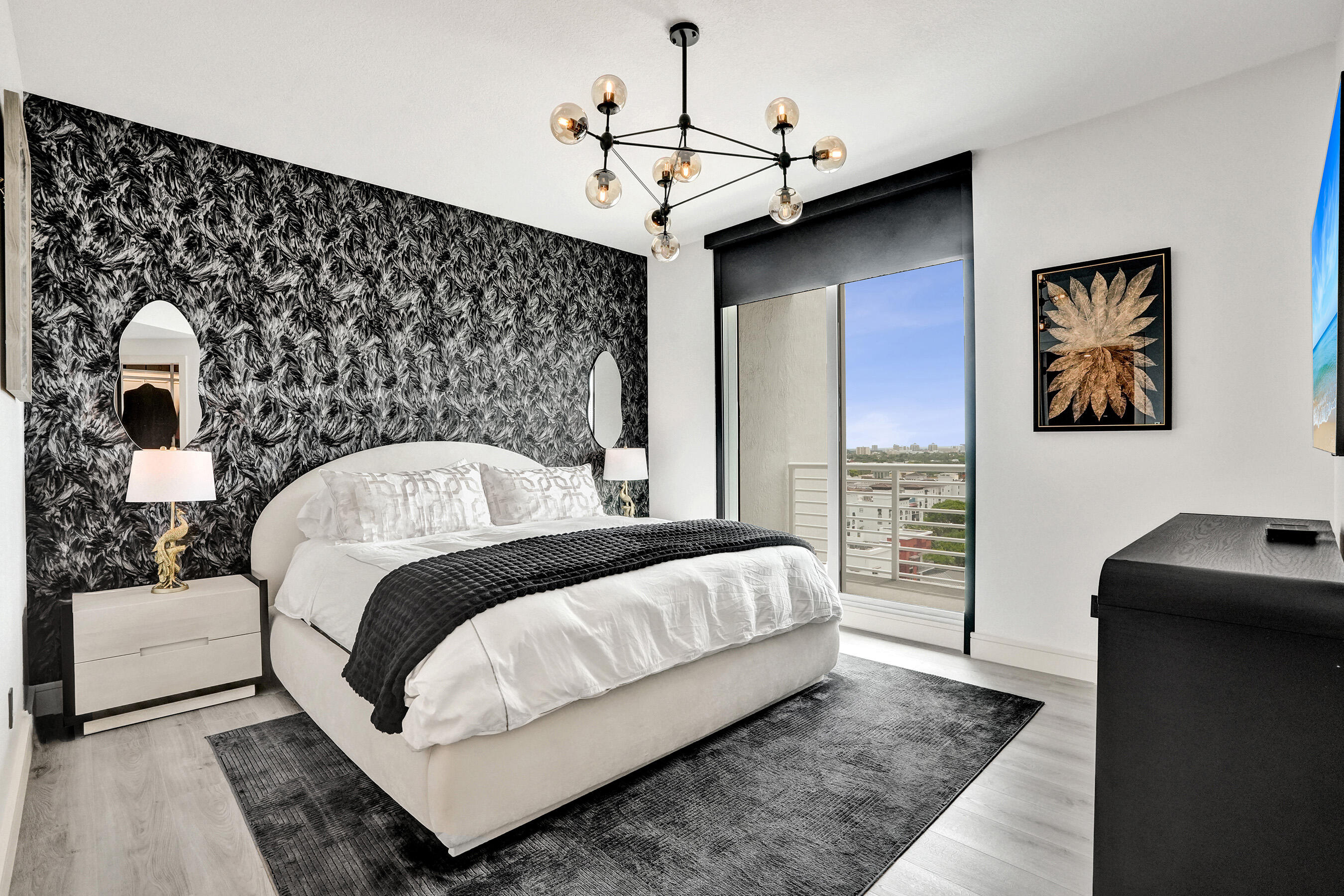 STRADA 315 CONDO - Residential
