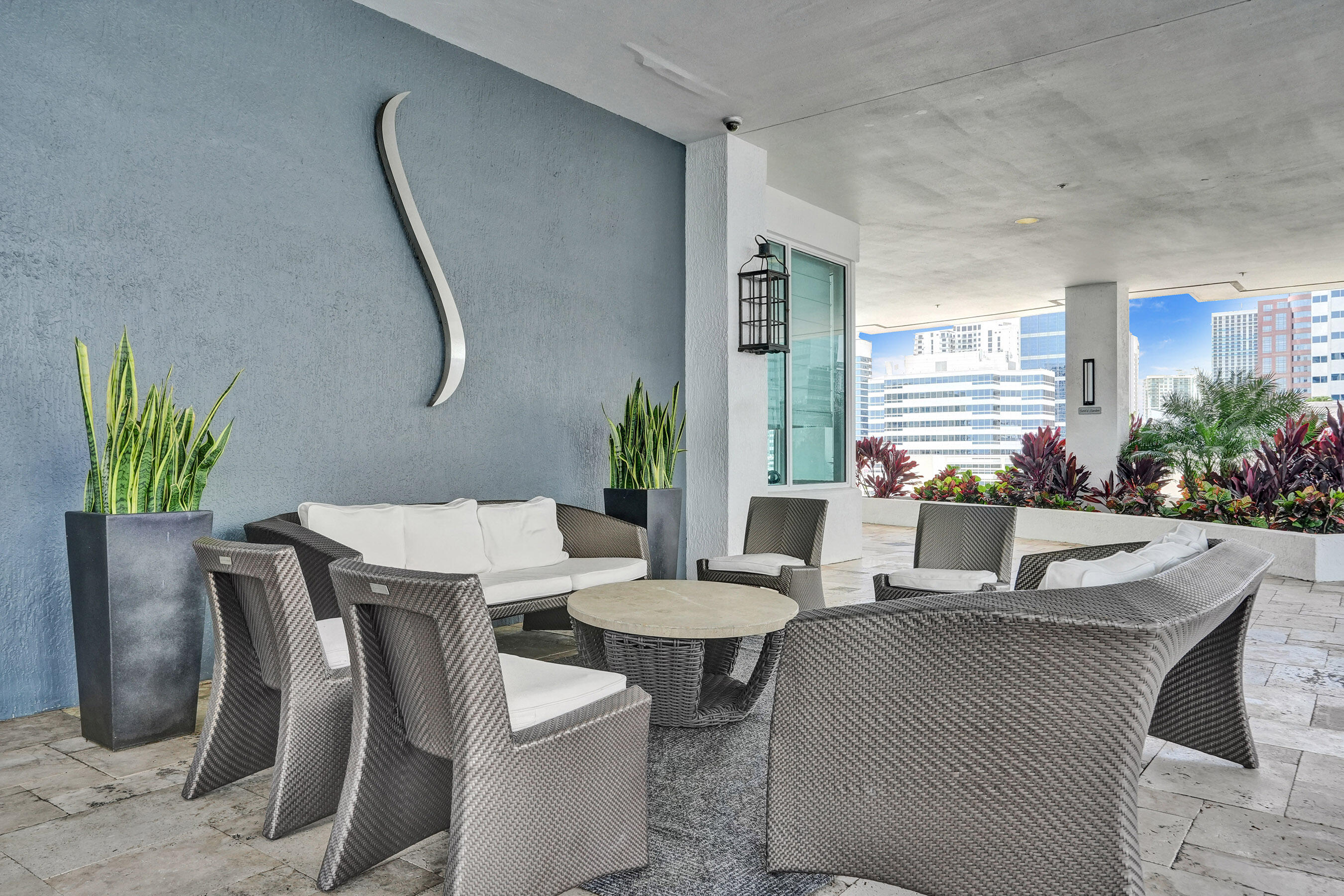 STRADA 315 CONDO - Residential