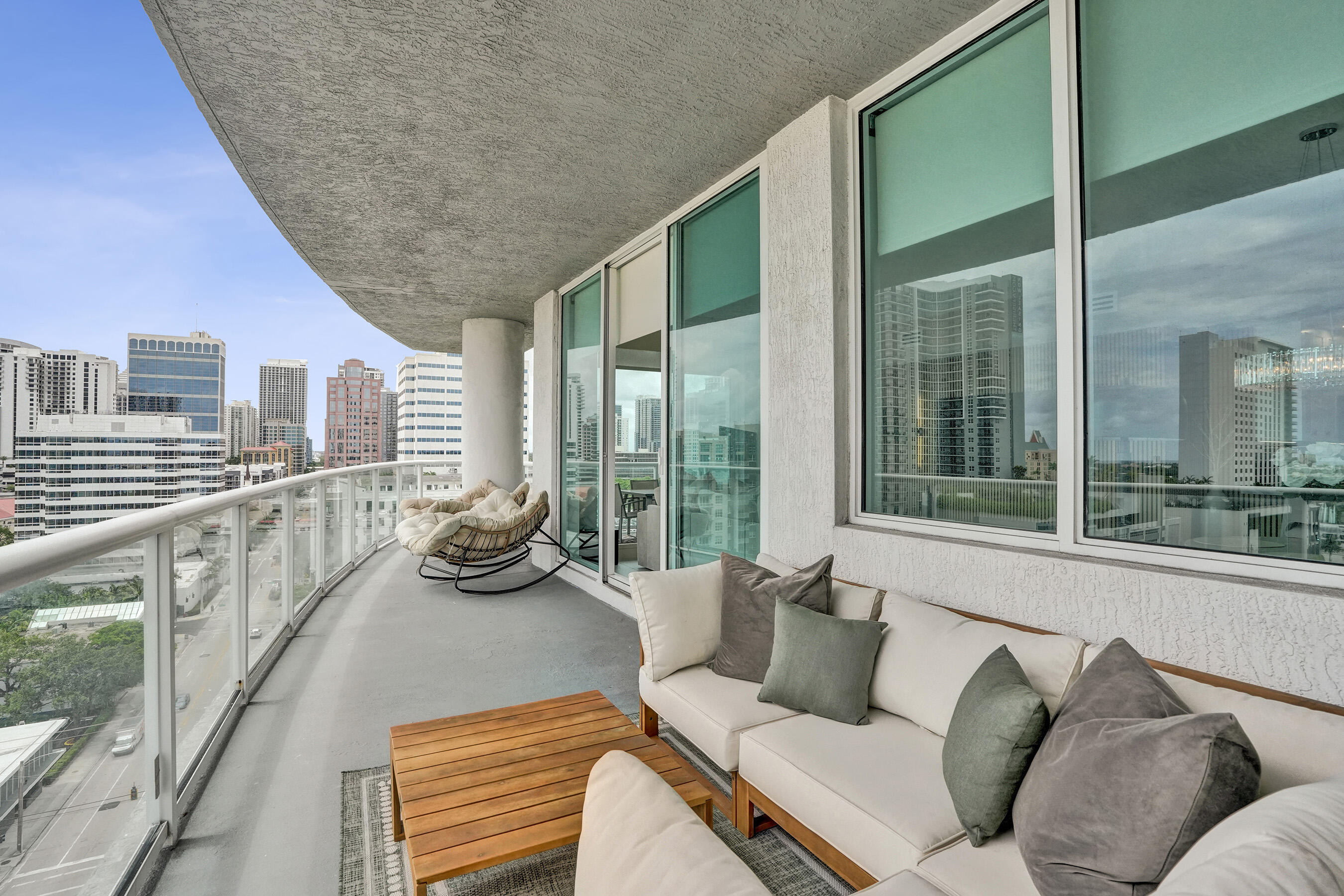 STRADA 315 CONDO - Residential