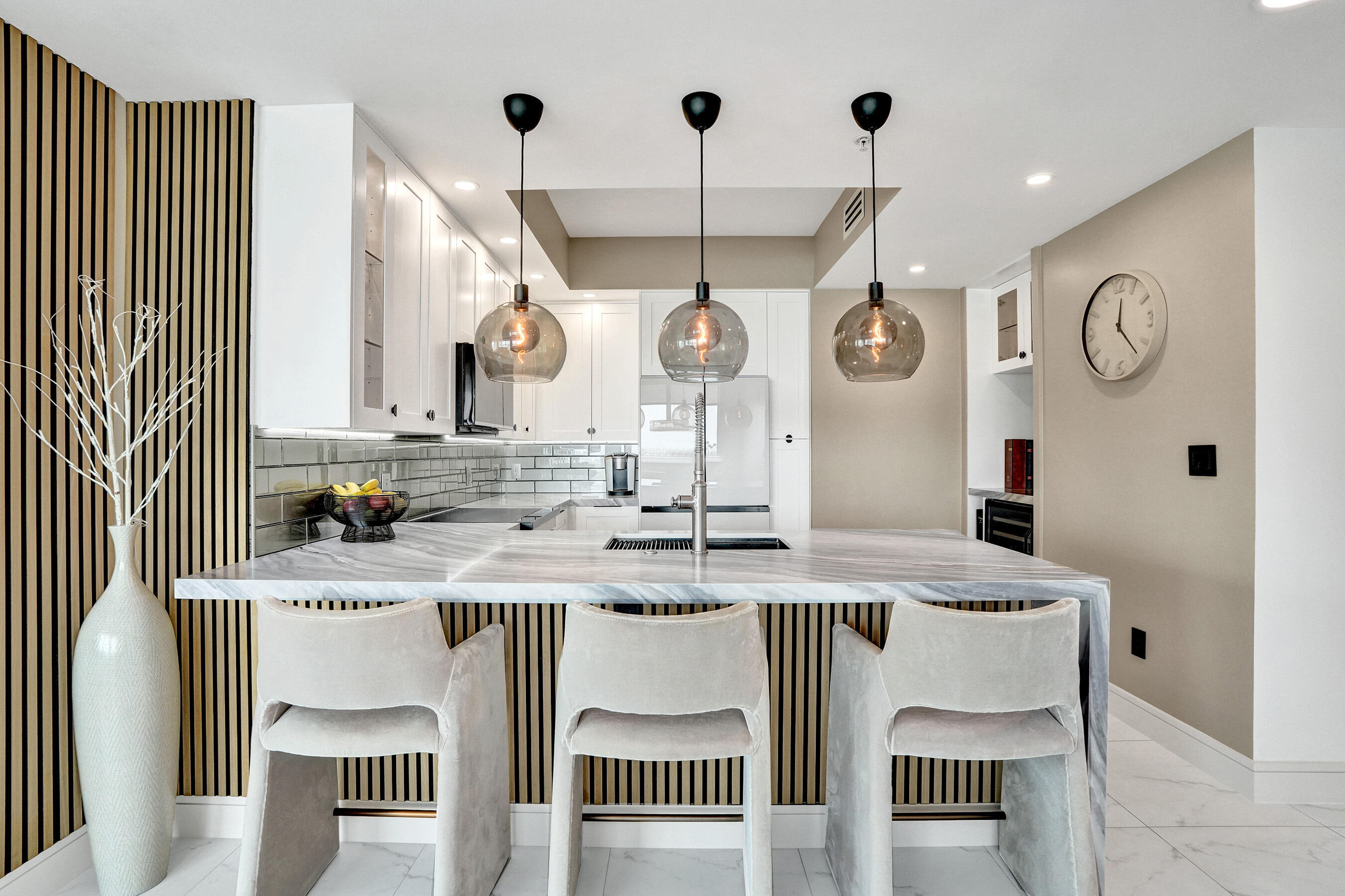 STRADA 315 CONDO - Residential