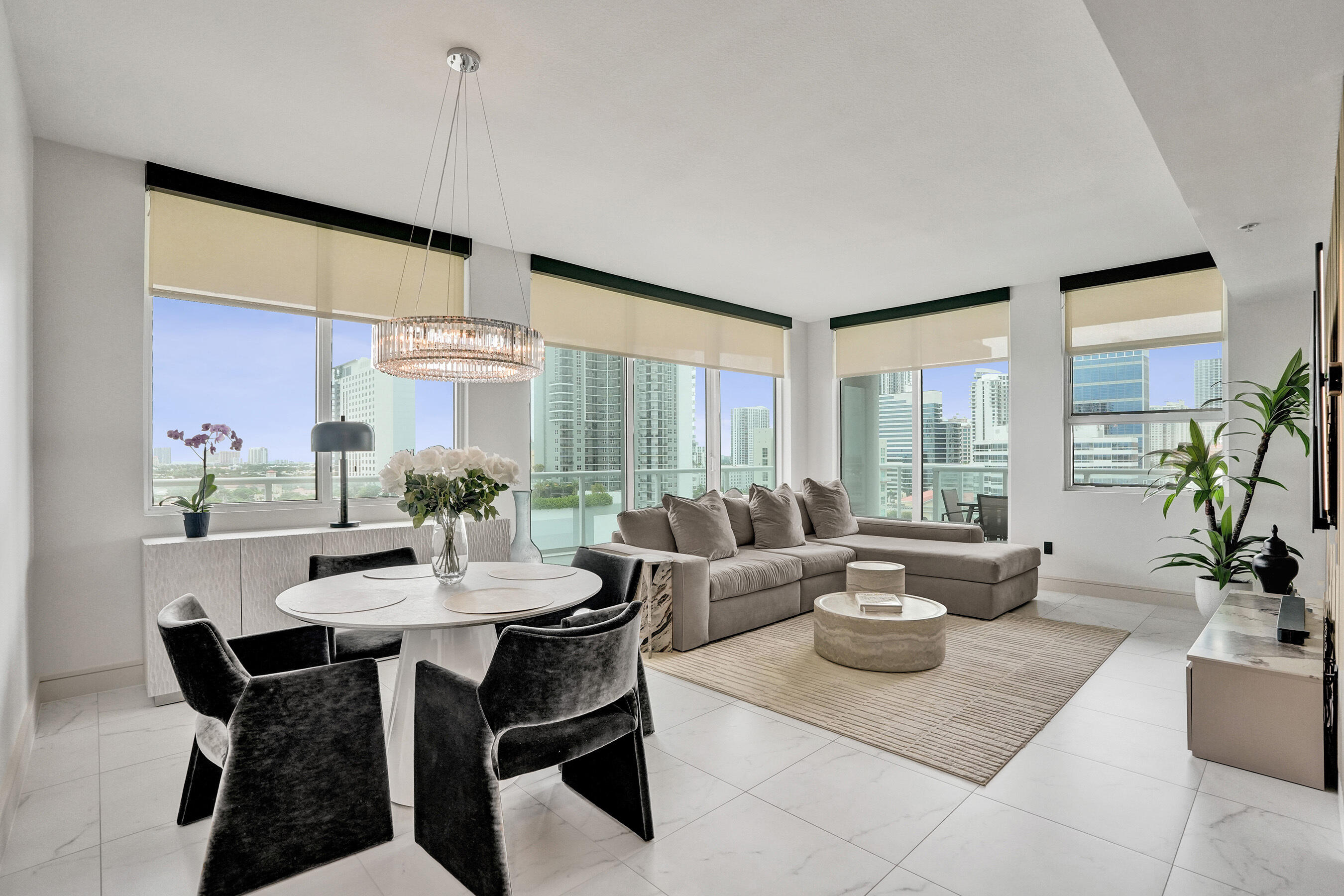 STRADA 315 CONDO - Residential