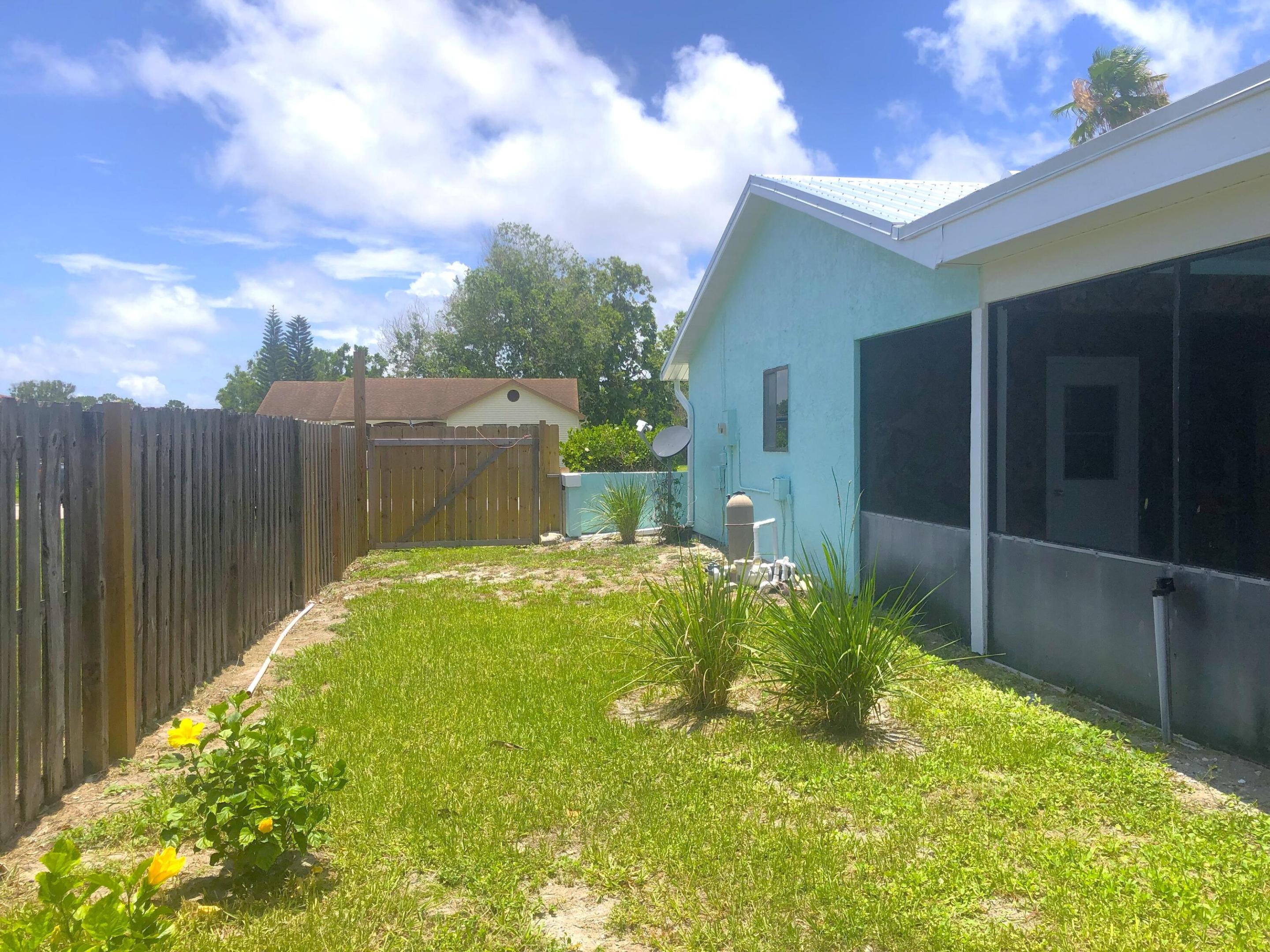 PORT ST LUCIE SECTION 51 - Residential