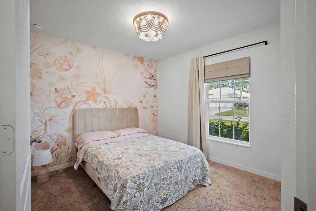 PORT ST LUCIE SECTION  22 - Residential Lease
