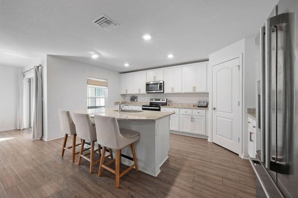 PORT ST LUCIE SECTION  22 - Residential Lease