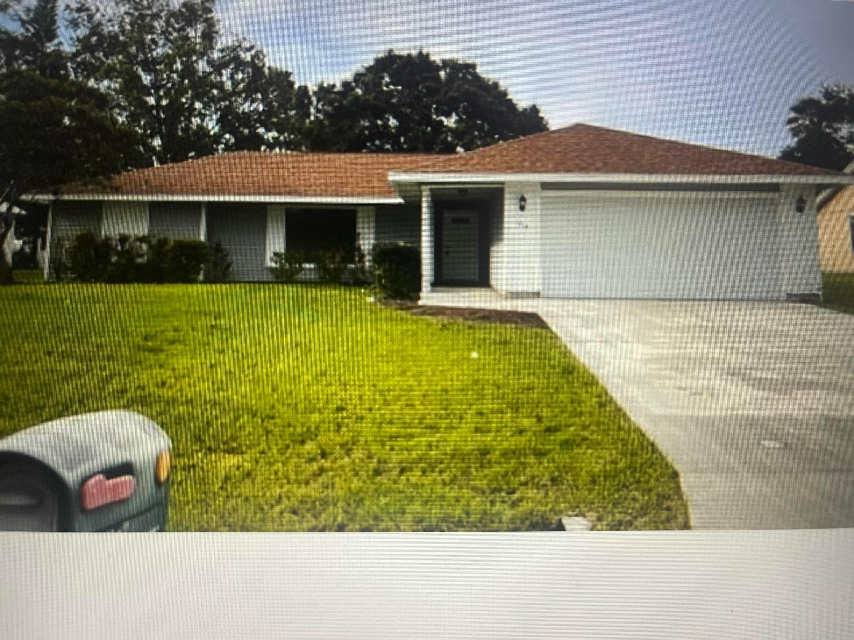 CALL LISTING AGENT FOR SHOWING