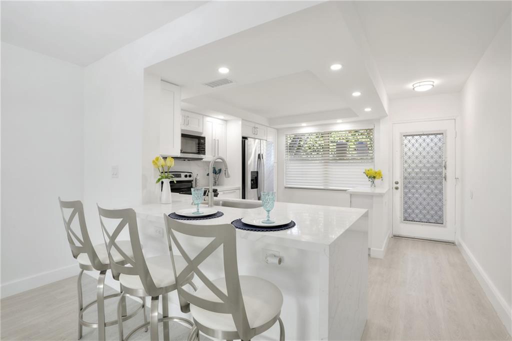 WYNMOOR VILLAGE - Residential