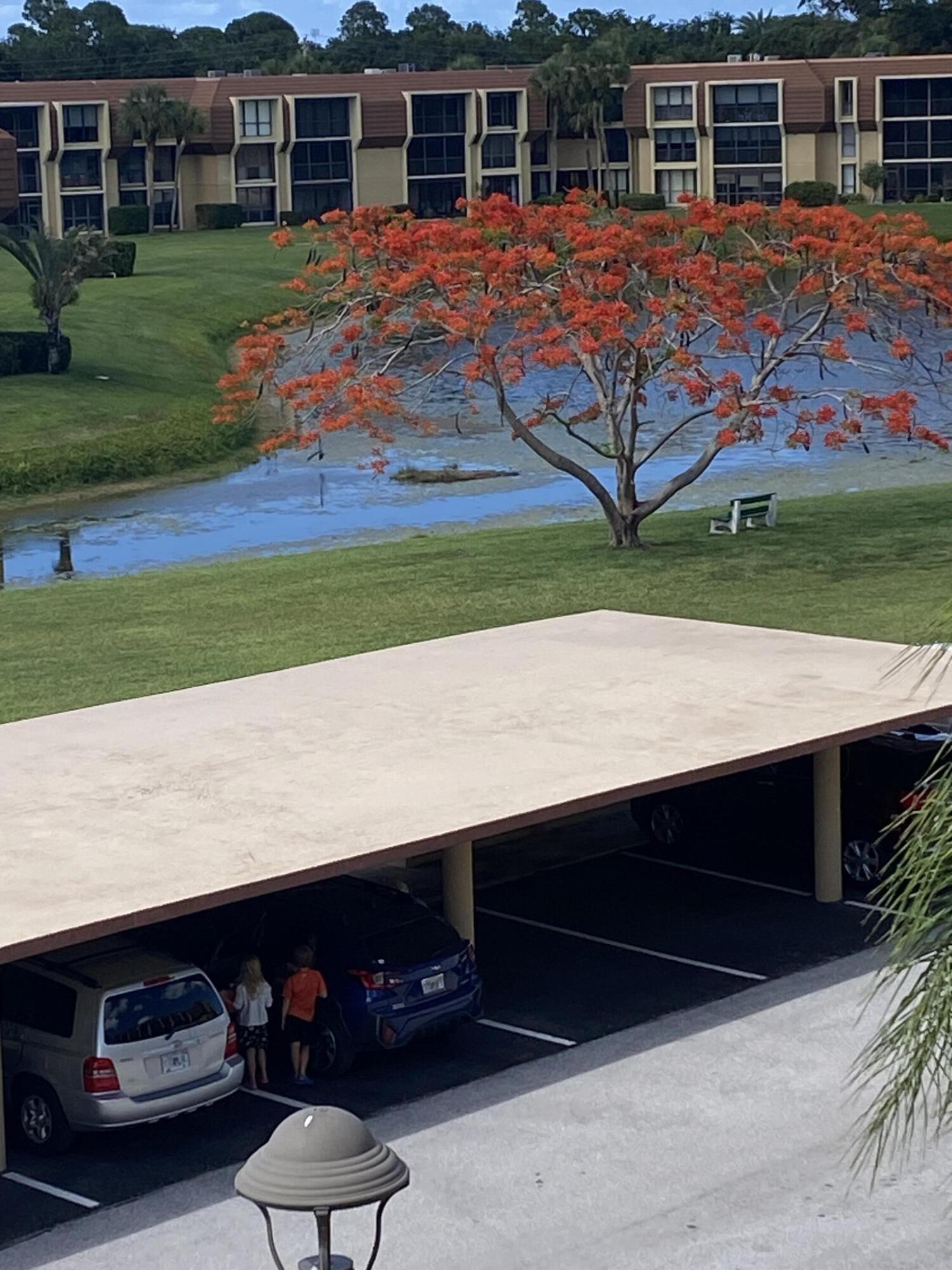 WOODLAND LAKES - Residential