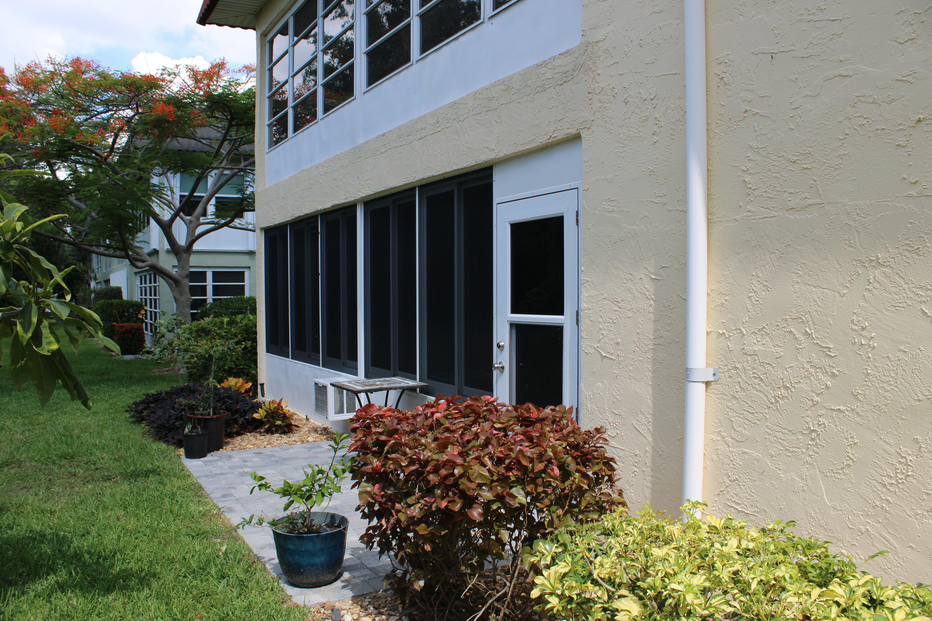 COLONNADES CONDOMINIUM  NO 8 - Residential