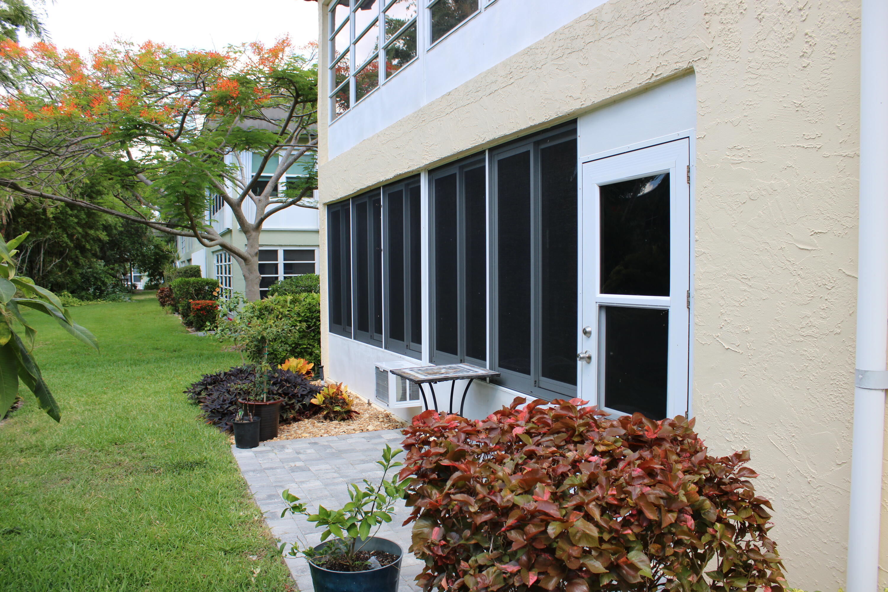 COLONNADES CONDOMINIUM  NO 8 - Residential
