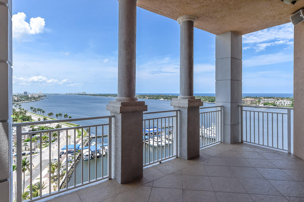 ONE WATERMARK PLACE OF THE PALM BEACHES - Residential