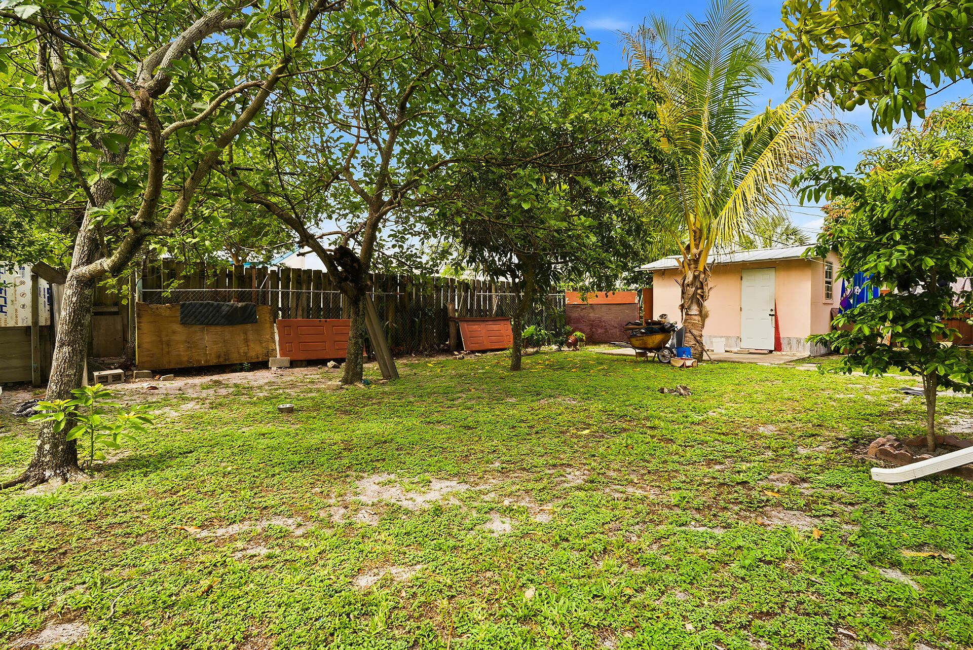 DIXIE HEIGHTS - Residential Income