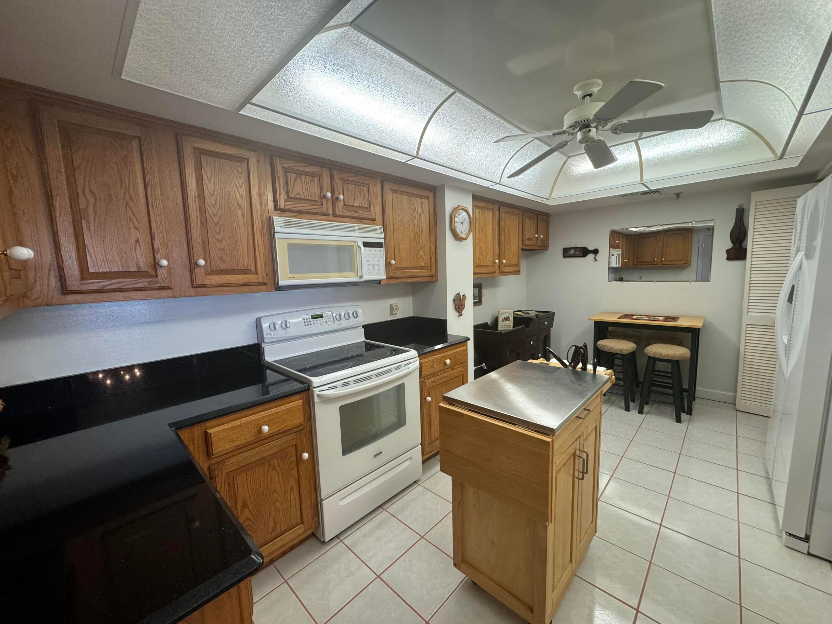 ATLANTIC VIEW BEACH CLUB CONDOMINIUM NO 1 - Residential