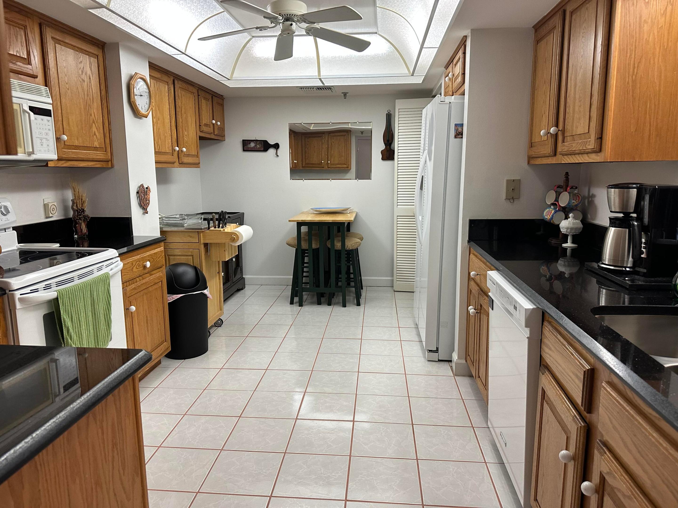 ATLANTIC VIEW BEACH CLUB CONDOMINIUM NO 1 - Residential