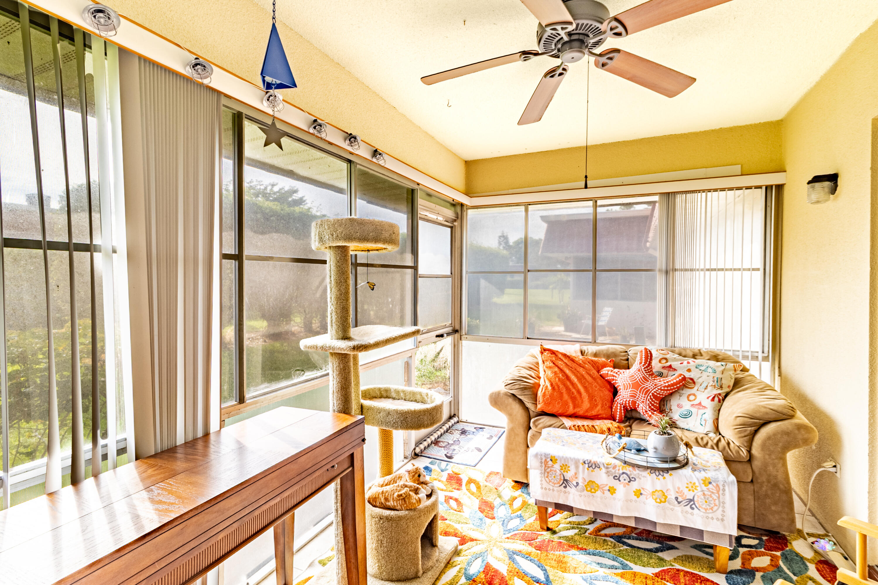 COVERED BRIDGE CONDO - Residential