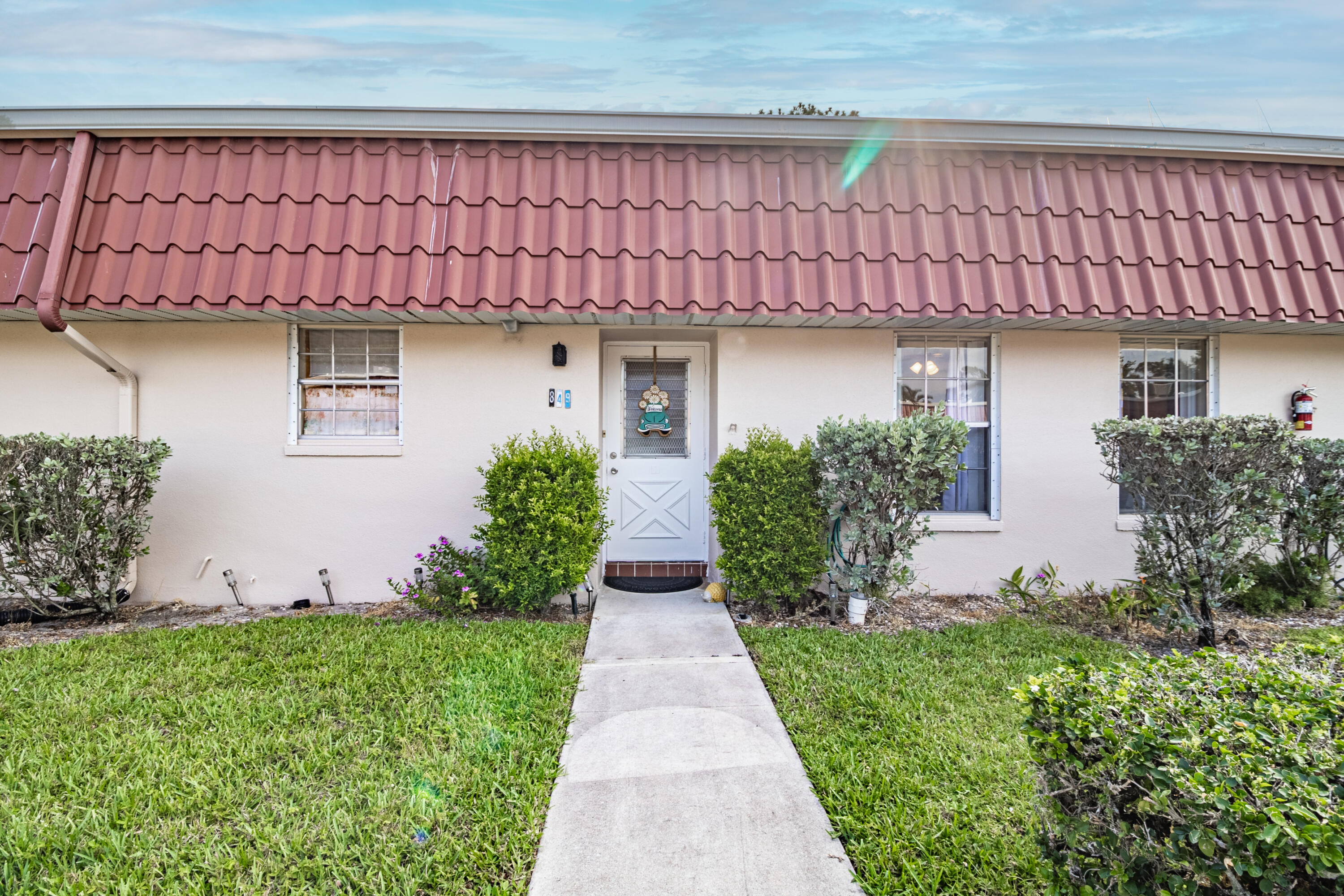 Beautifully maintained 2-bedroom, 1.5-bath condo in the desirable Covered Bridge community. Updated kitchen with granite countertops, newer appliances, and an eat-in bar. Features include a renovated primary bath with walk-in shower, a brand-new roof,  new A/c and new water heater. Updated electrical panel. Enjoy the large, bright enclosed patio with extra storage and access to green pasture. HOA includes water, building insurance, deluxe cable, and fiber optic internet. Active community amenities include a pool, pickleball courts, and fitness center.