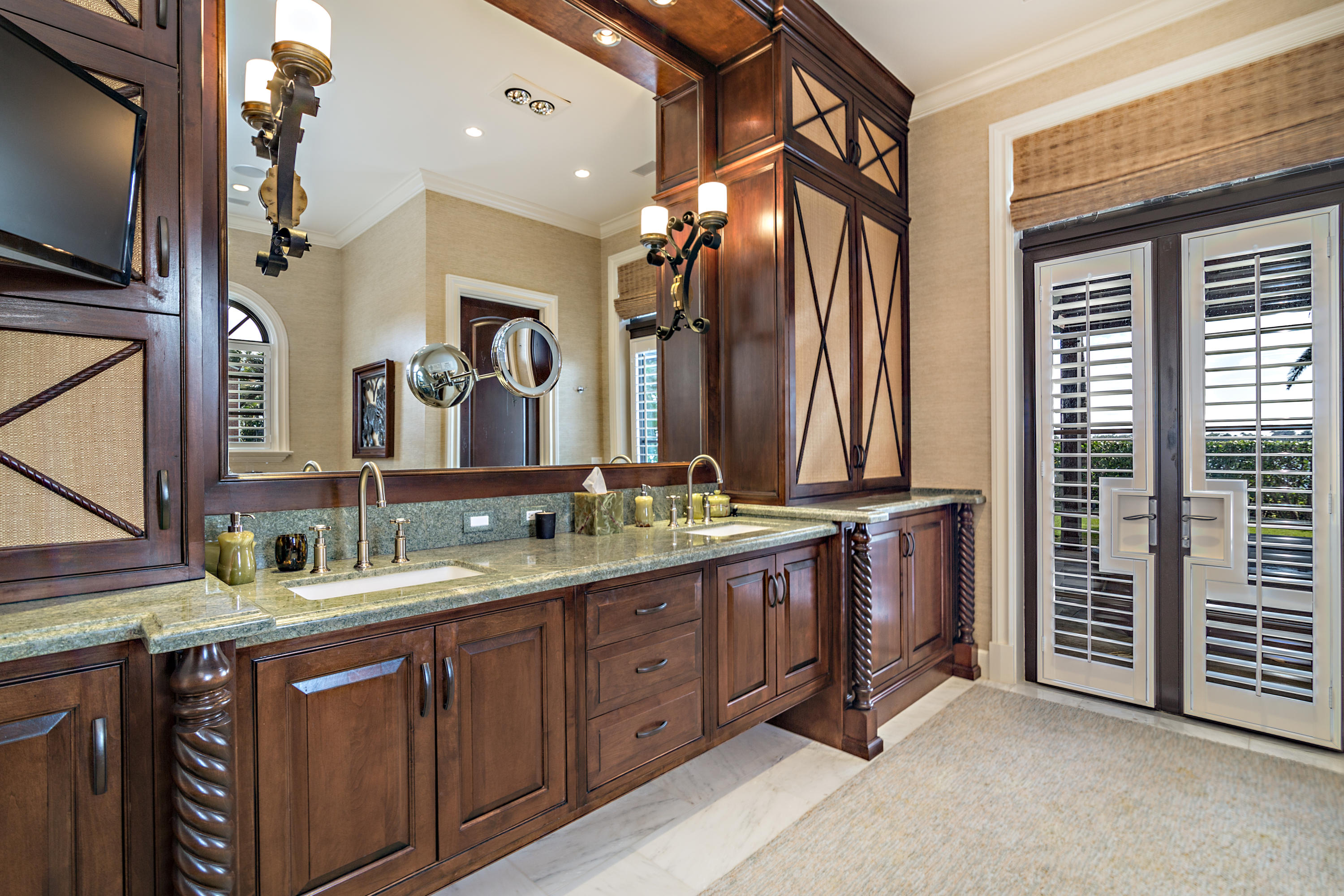 SOUTHLAND PARK ADD REV PL BLKS 12 TO 14 INC IN - Residential
