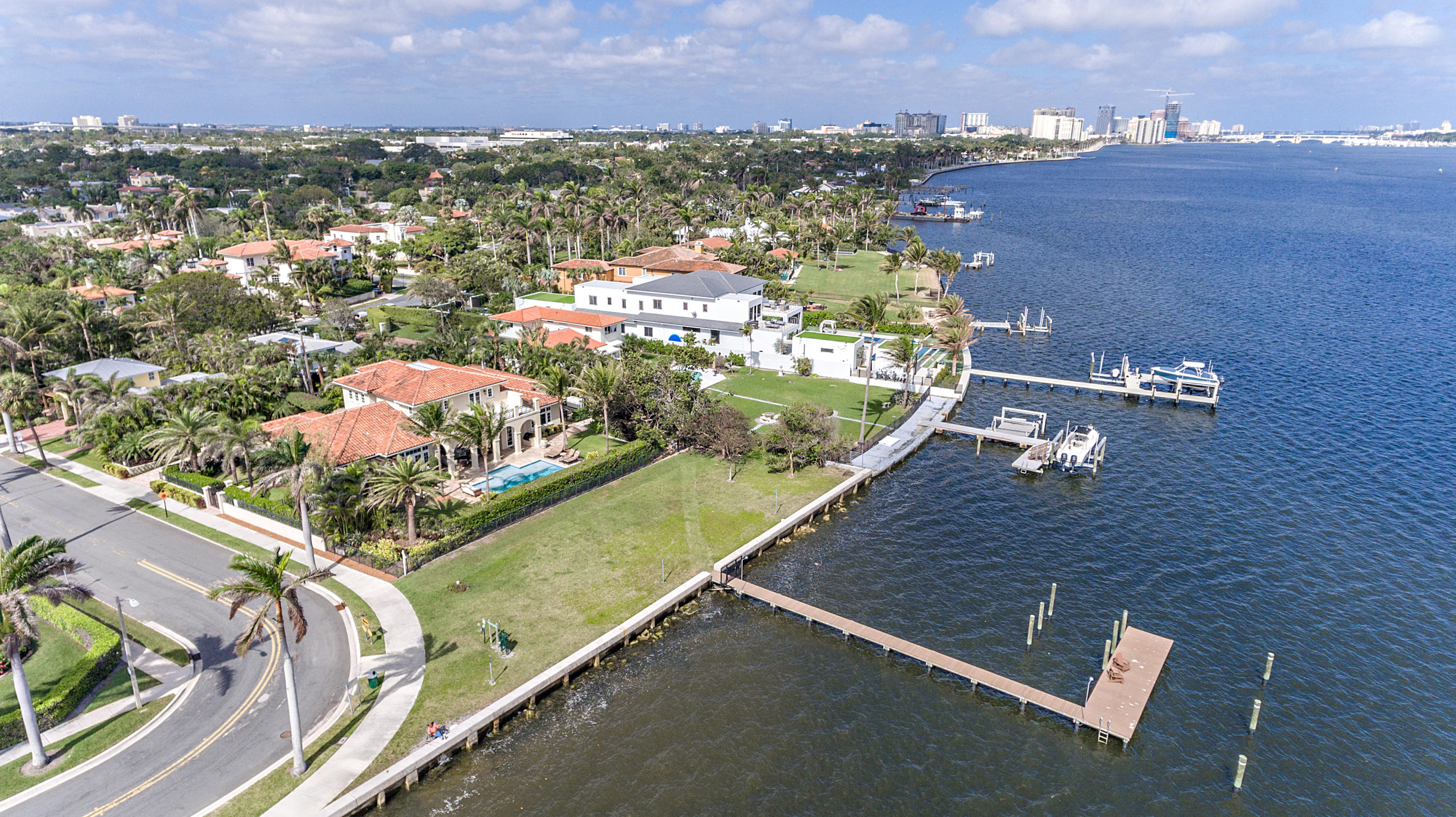 SOUTHLAND PARK ADD REV PL BLKS 12 TO 14 INC IN - Residential