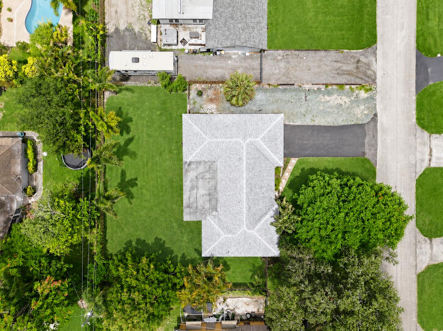 FLORIDA GARDENS 4 - Residential