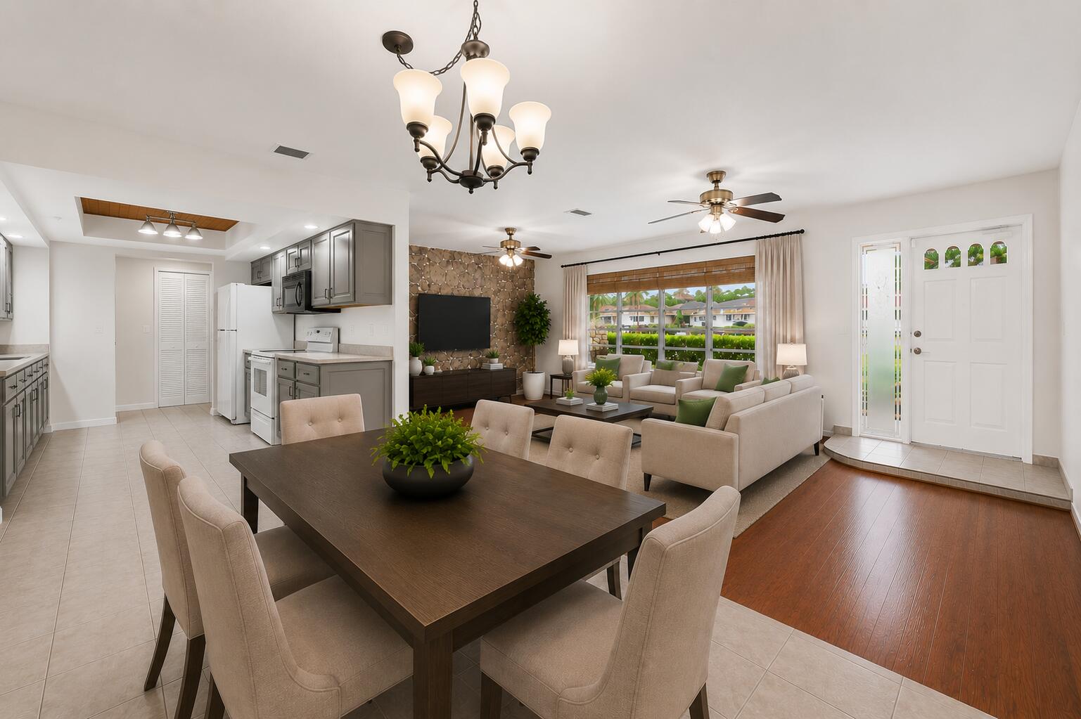 FLORIDA GARDENS 4 - Residential