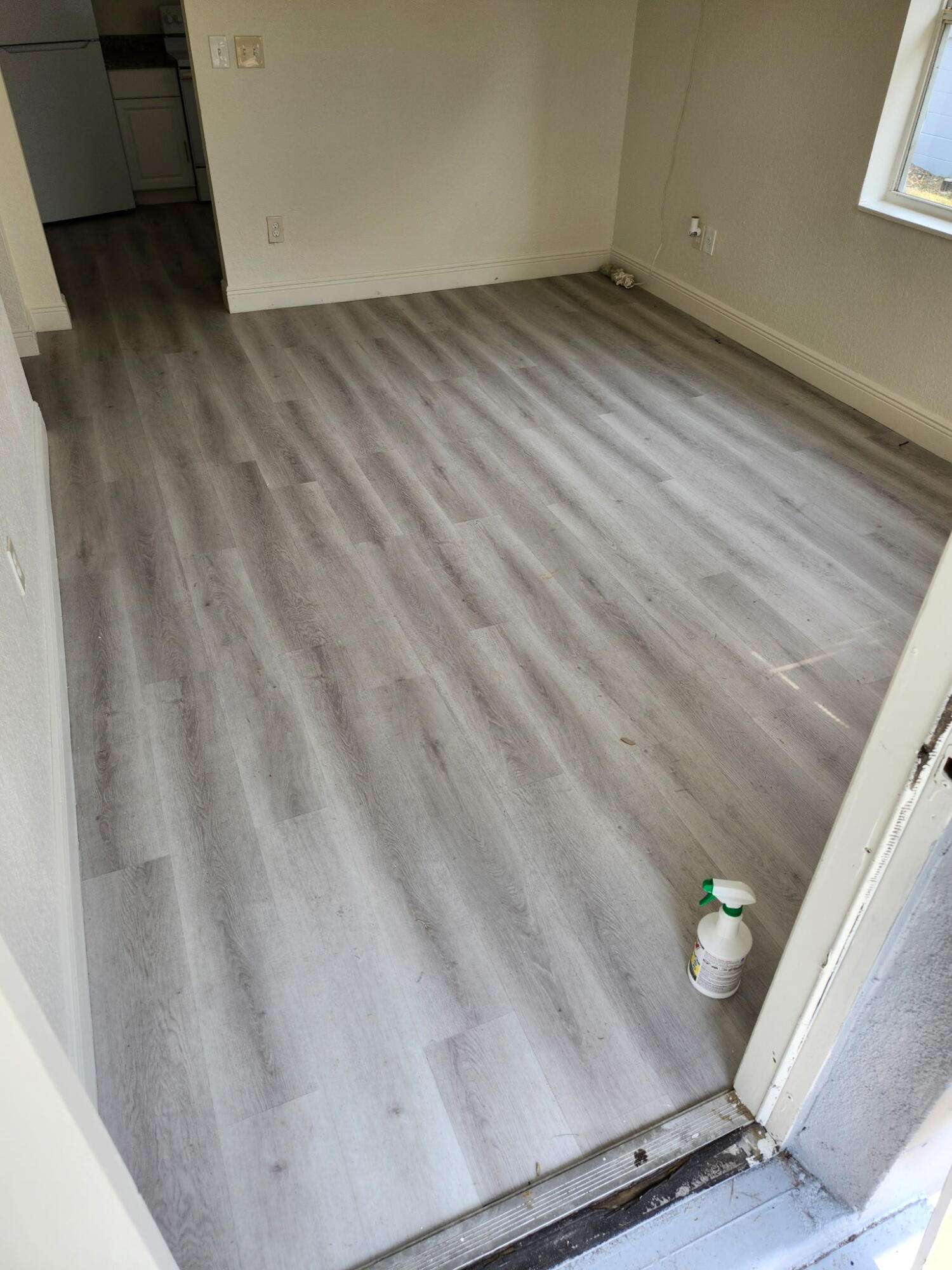 LINCOLN HEIGHTS - Residential Lease