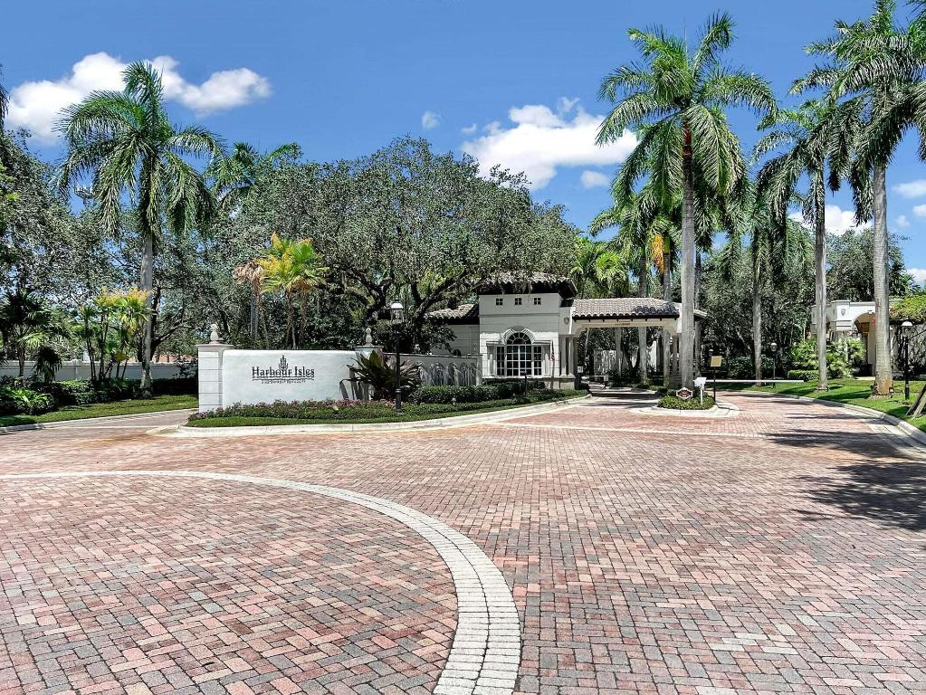 Harbour Isles - Residential