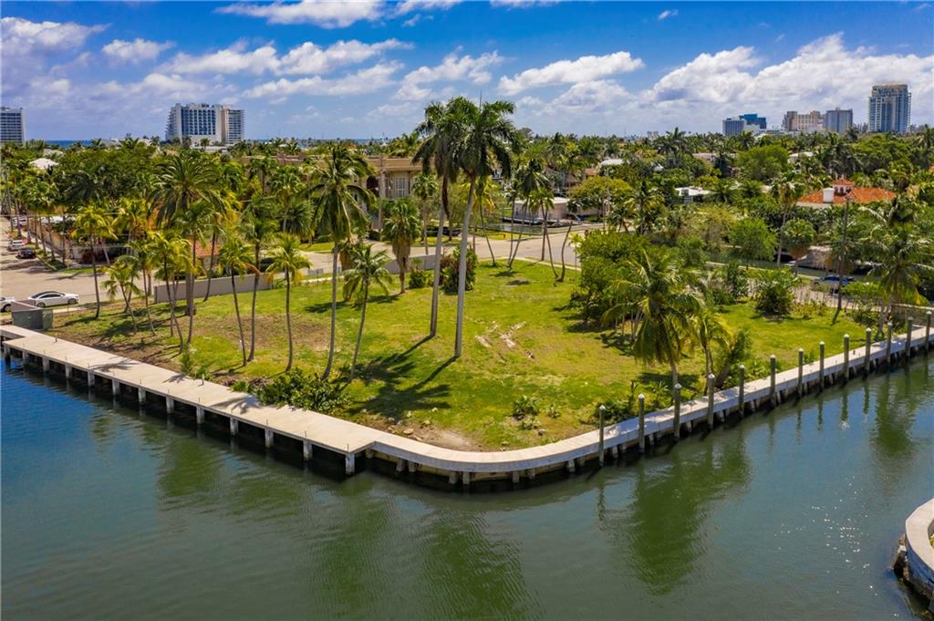 Riviera Isles - Land