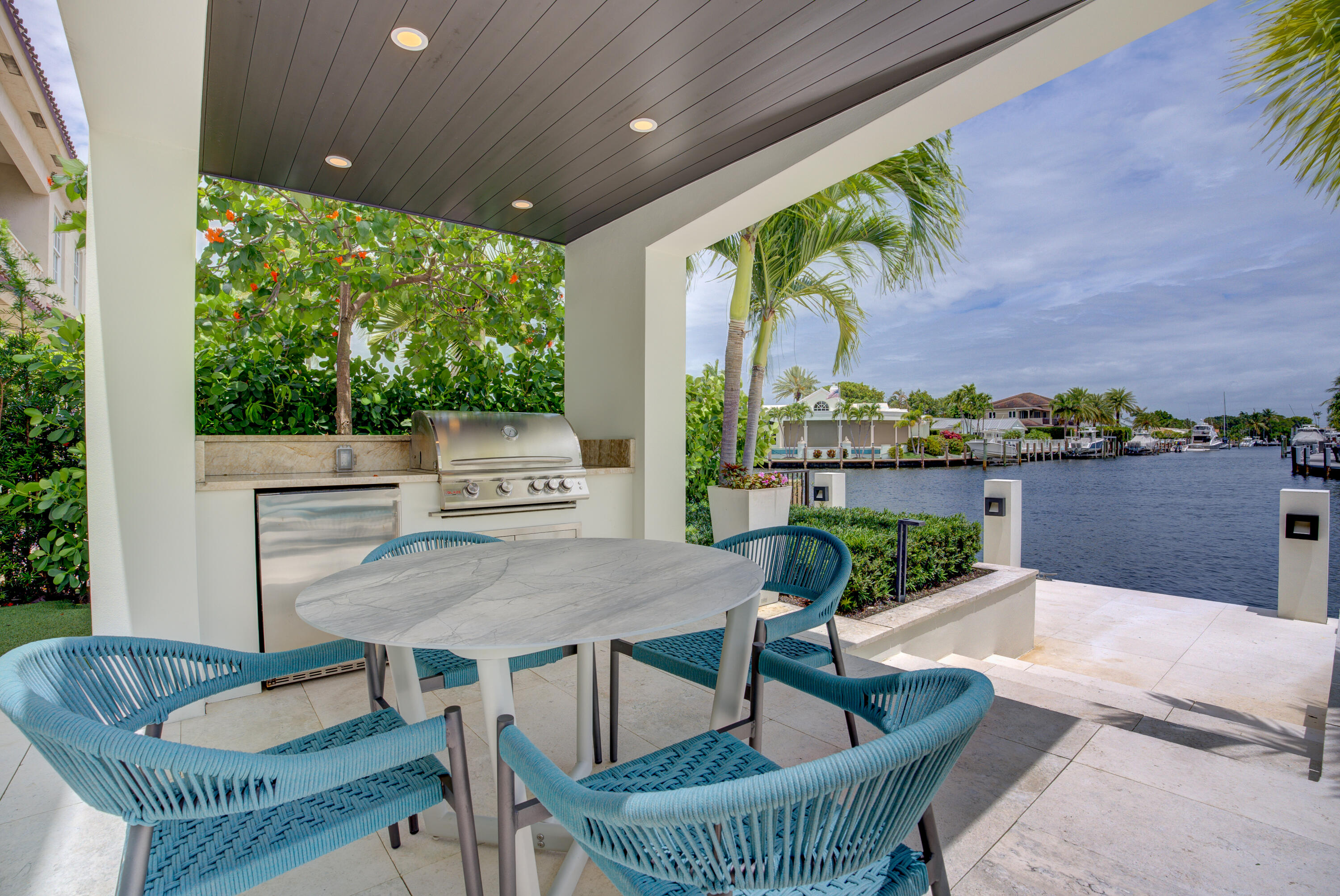 VENETIAN ISLES 1ST SEC - Residential
