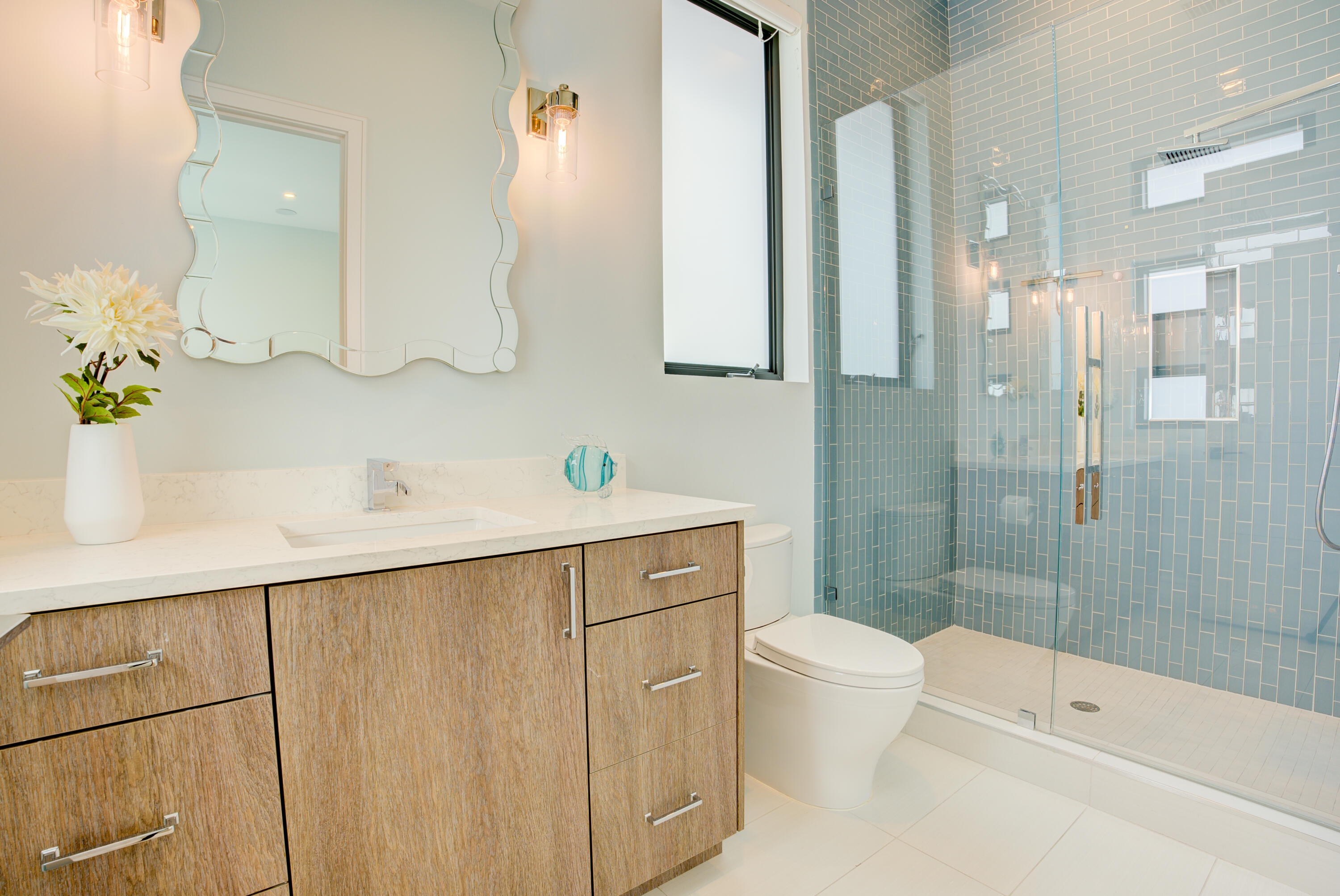 VENETIAN ISLES 1ST SEC - Residential