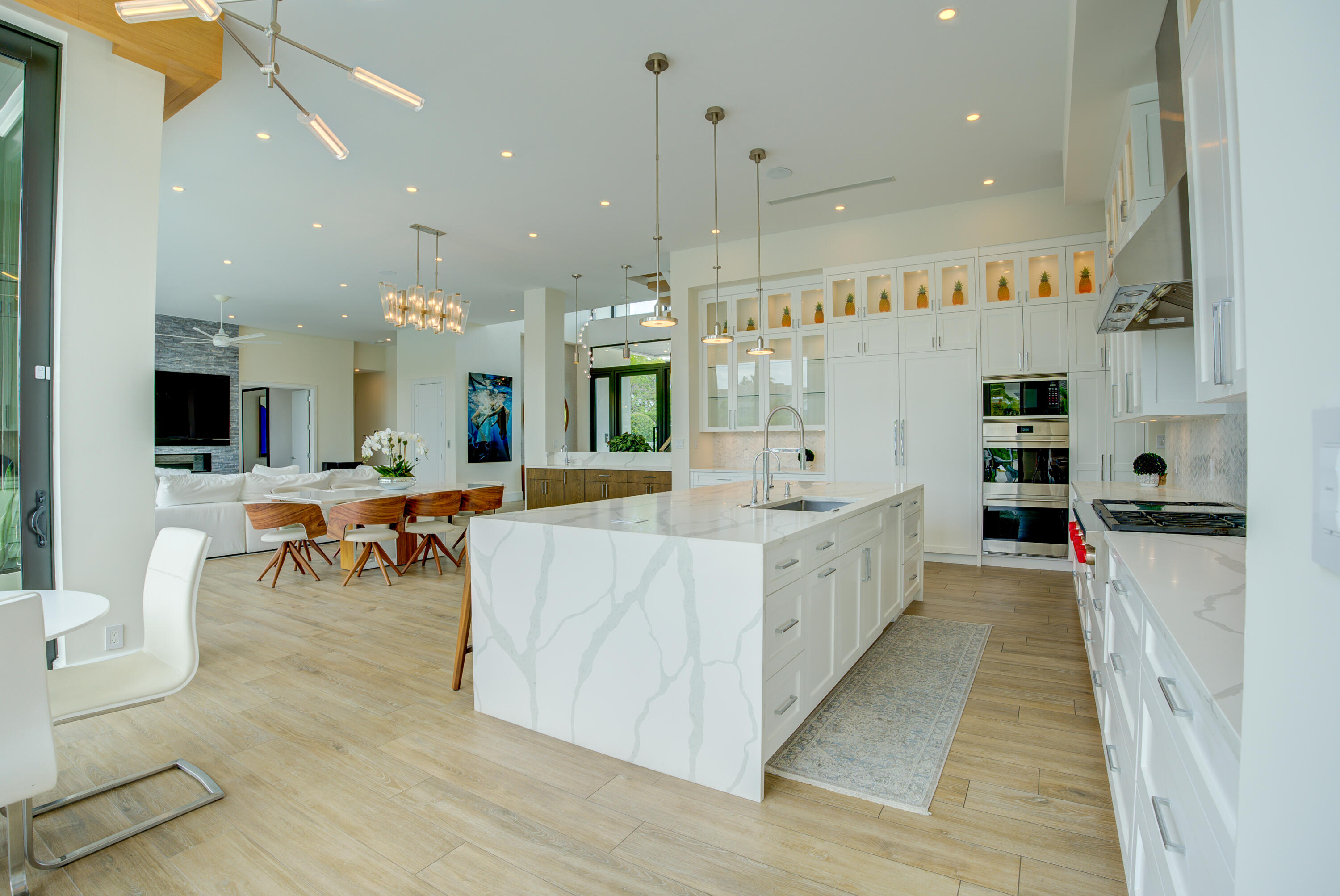 VENETIAN ISLES 1ST SEC - Residential