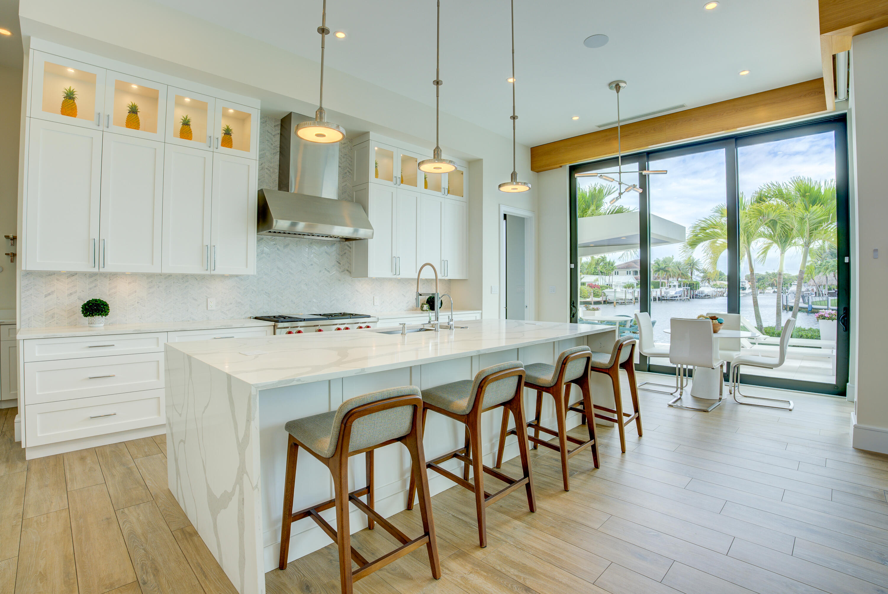 VENETIAN ISLES 1ST SEC - Residential