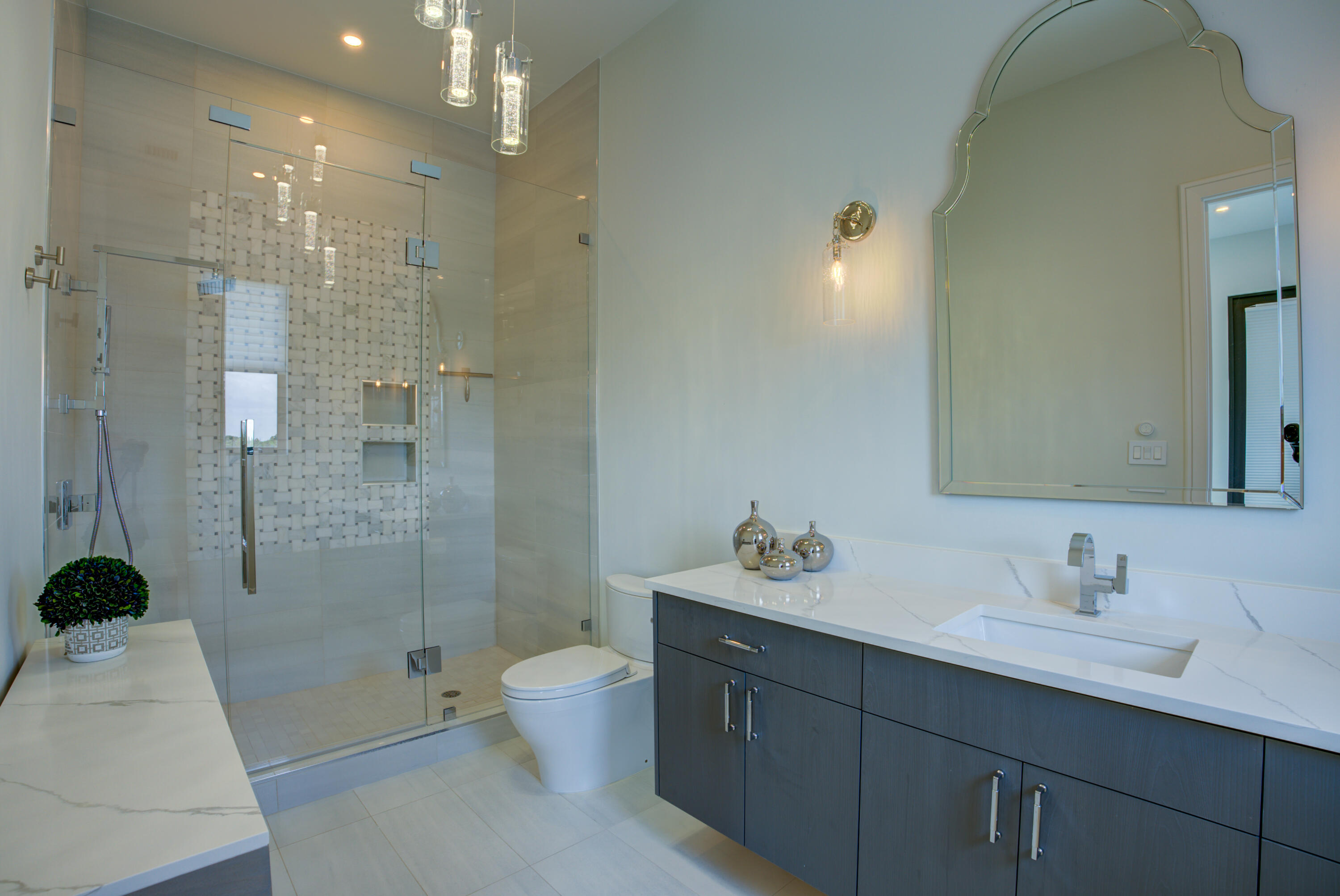 VENETIAN ISLES 1ST SEC - Residential