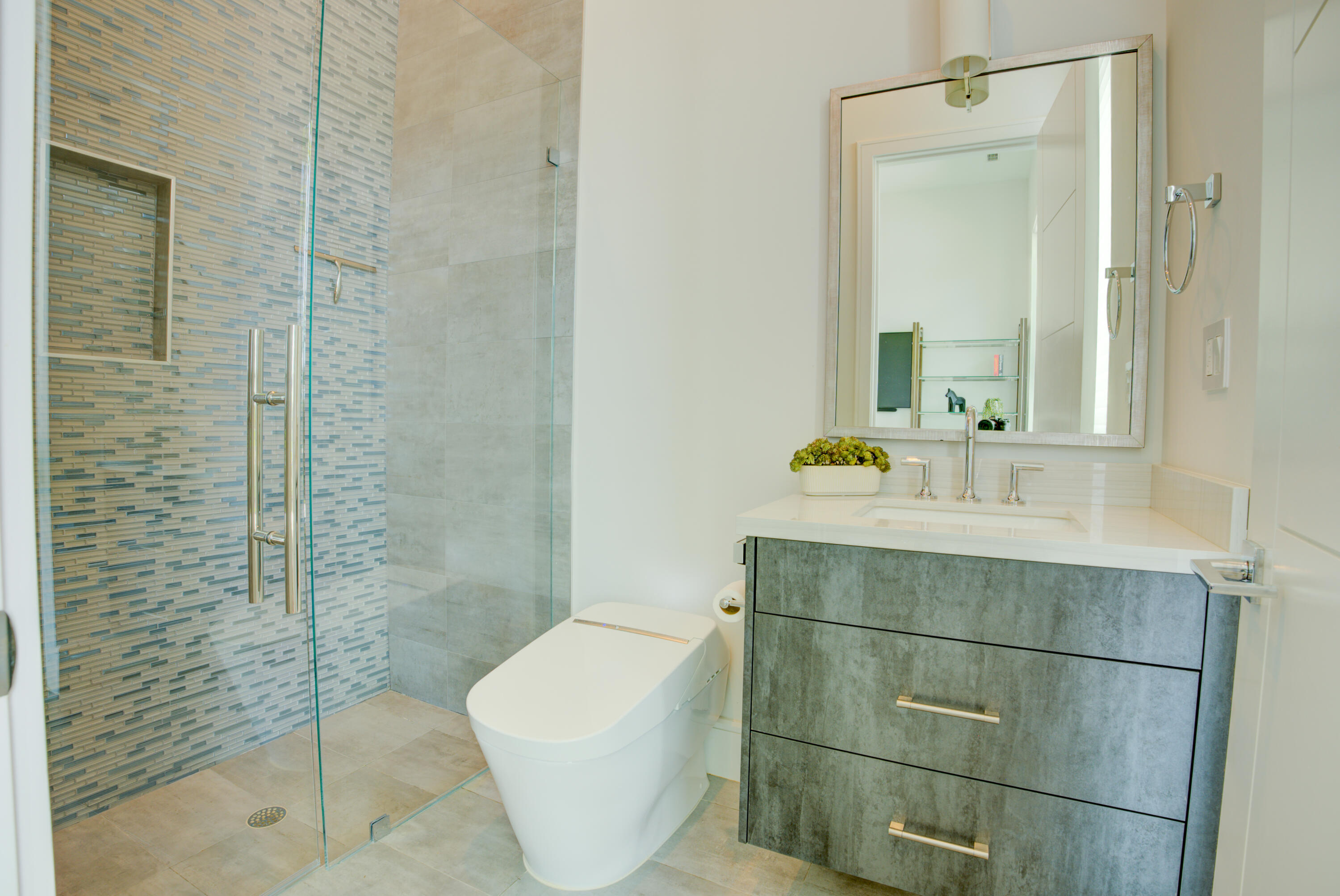VENETIAN ISLES 1ST SEC - Residential