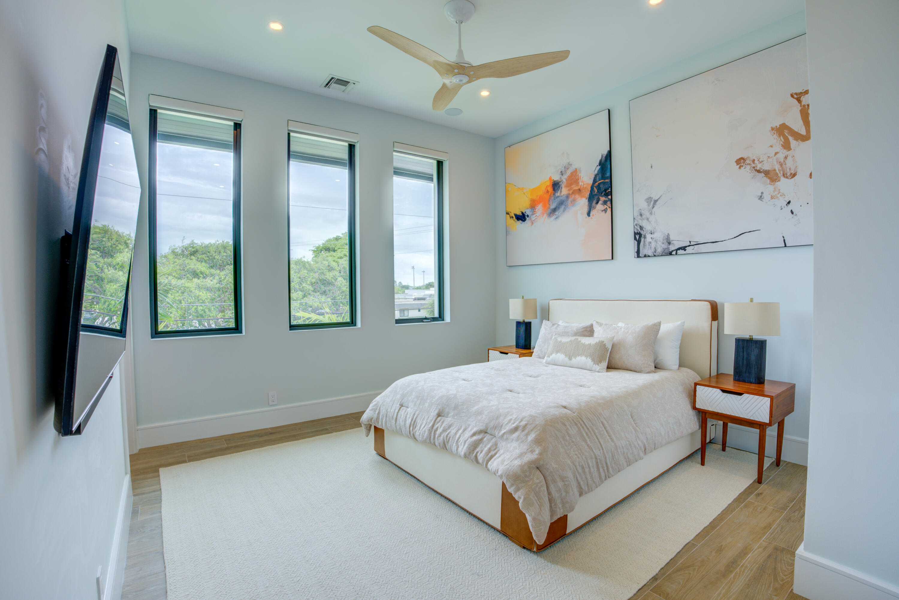 VENETIAN ISLES 1ST SEC - Residential