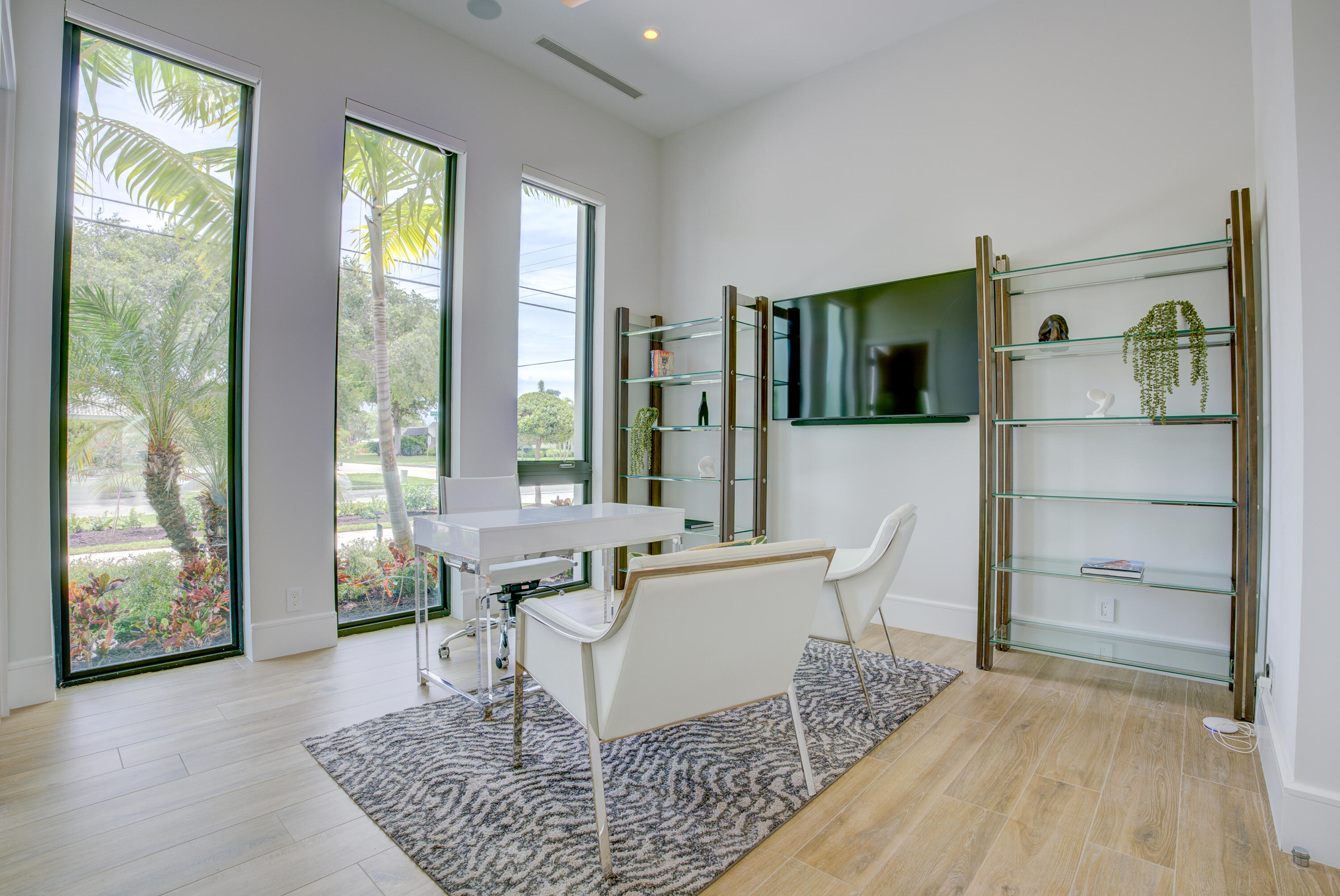 VENETIAN ISLES 1ST SEC - Residential