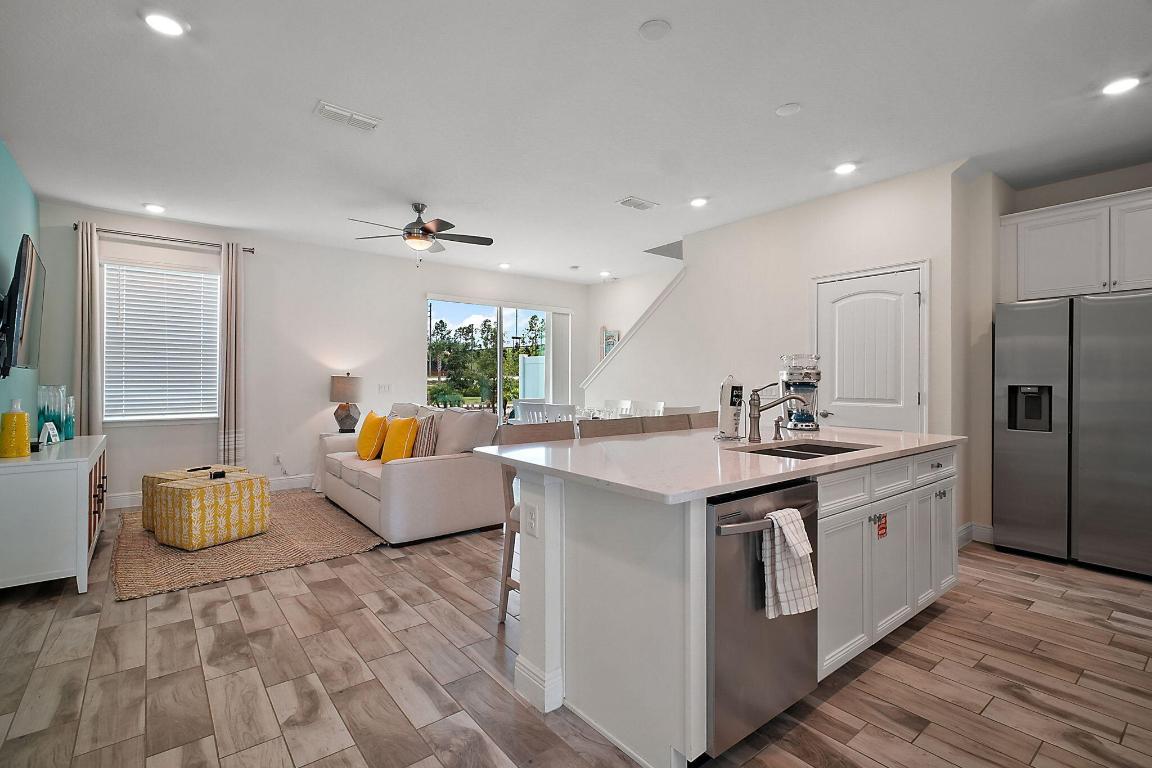 ROLLING OAKS PH 7 - Residential