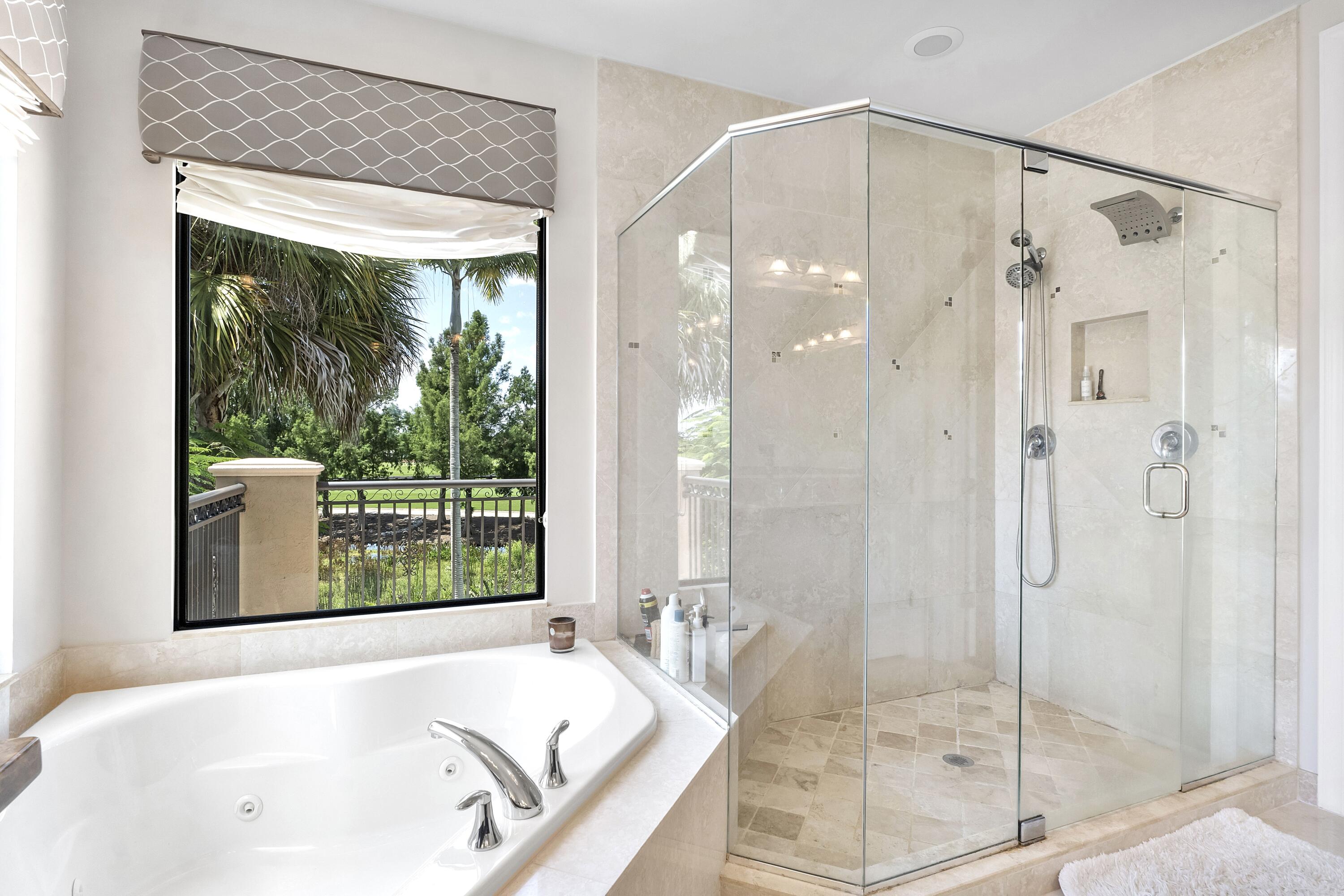 PARKLAND GOLF AND COUNTRY CLUB - Residential