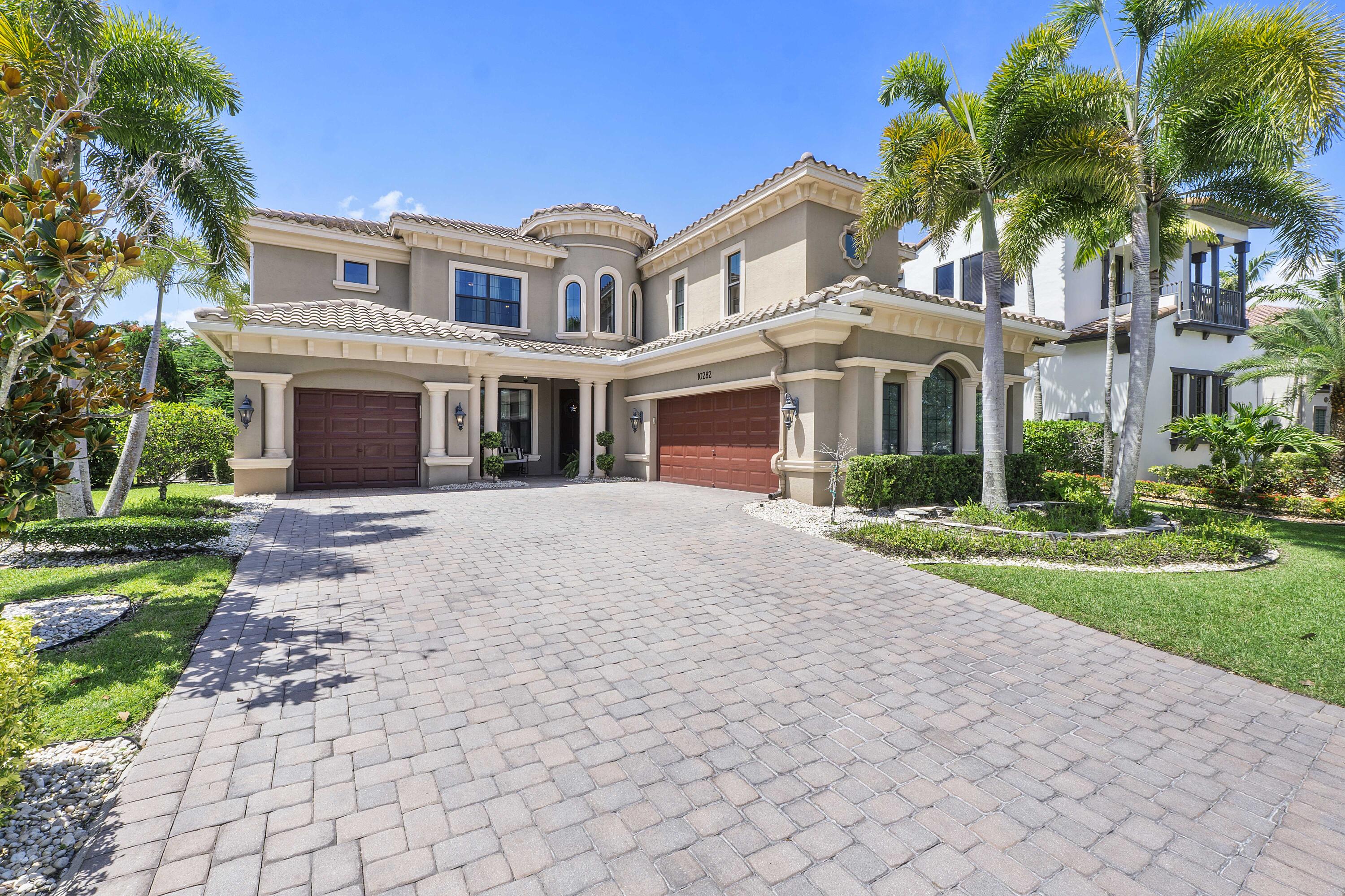 PARKLAND GOLF AND COUNTRY CLUB - Residential