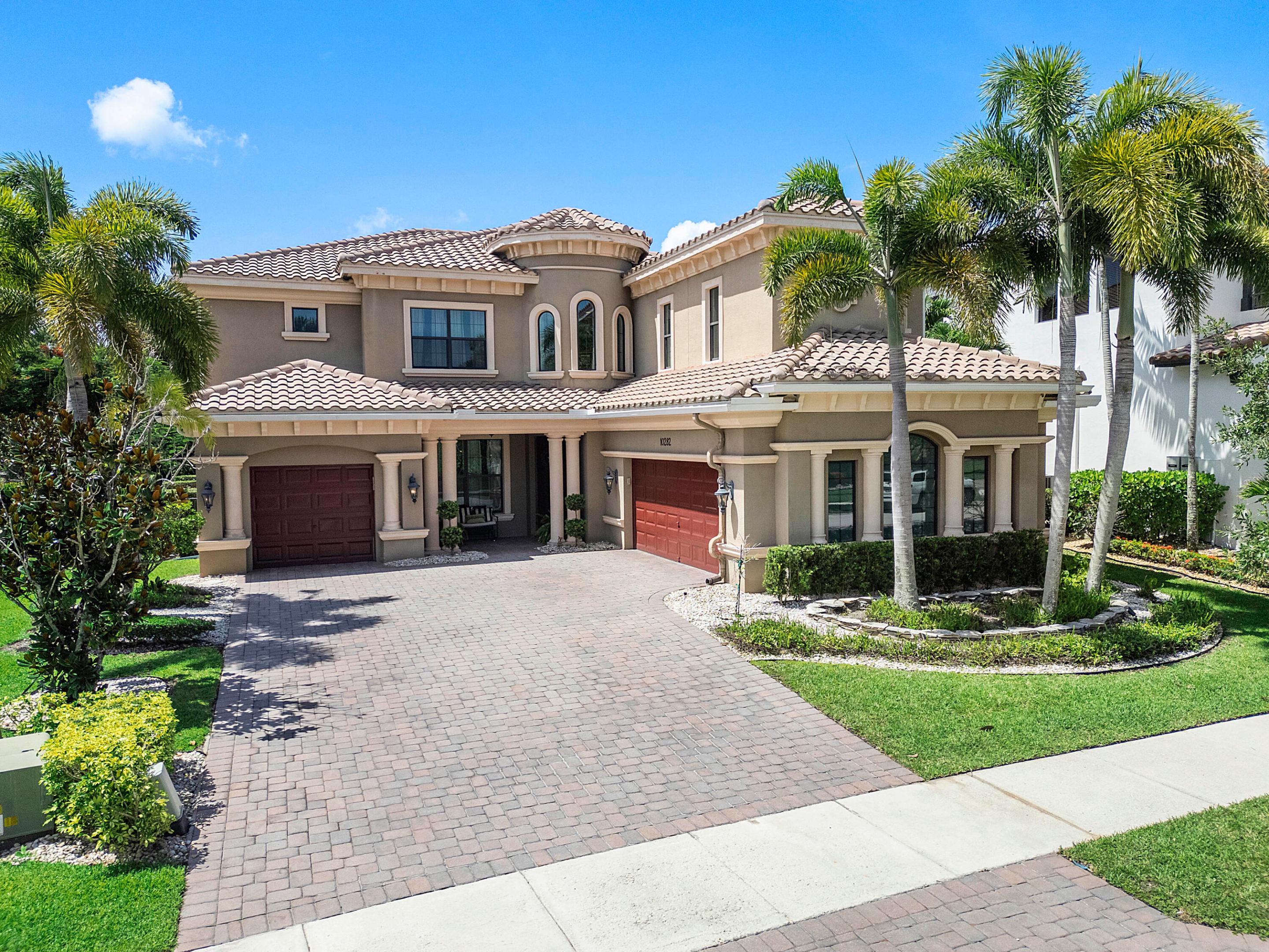 PARKLAND GOLF AND COUNTRY CLUB - Residential