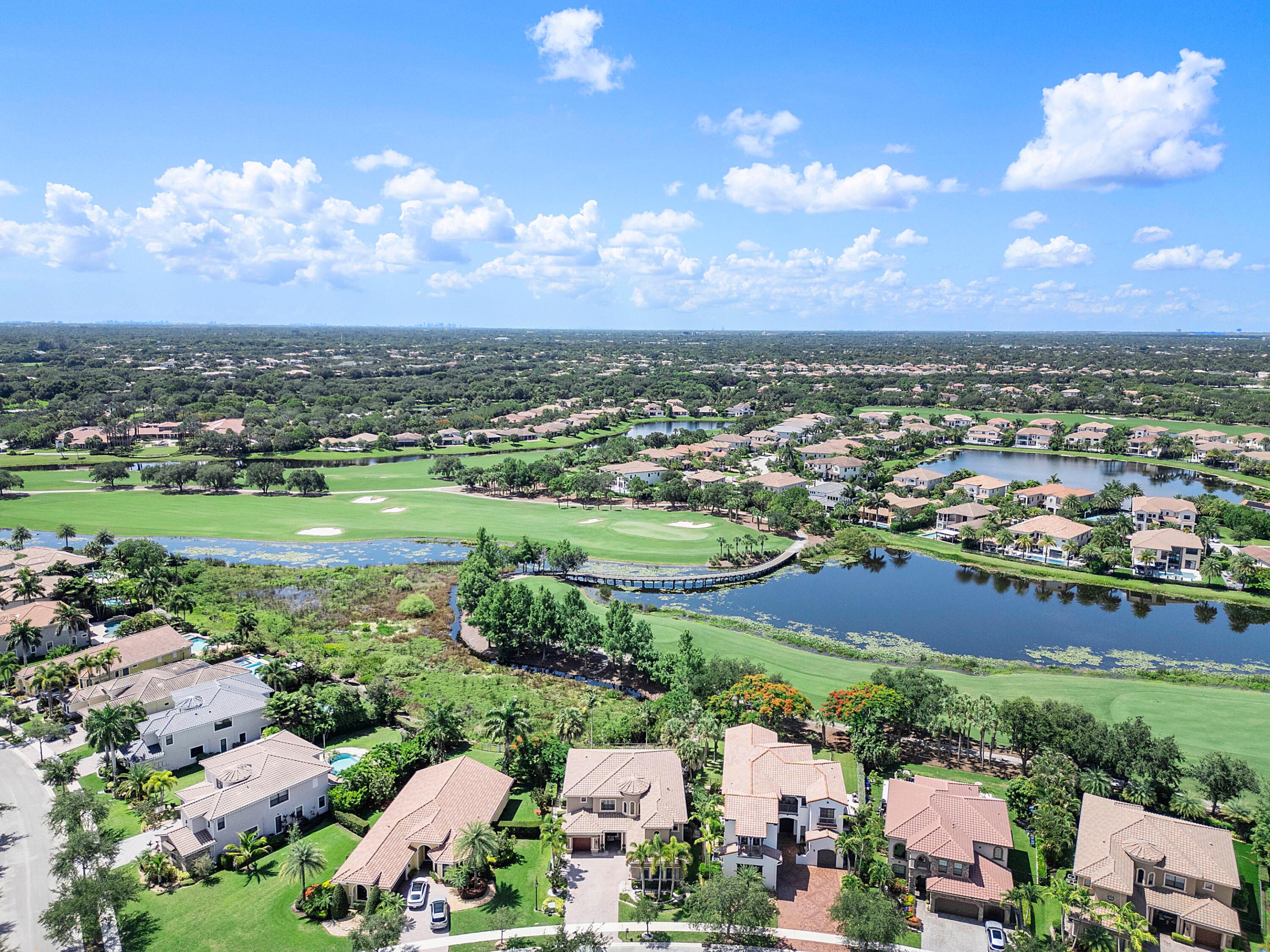 PARKLAND GOLF AND COUNTRY CLUB - Residential
