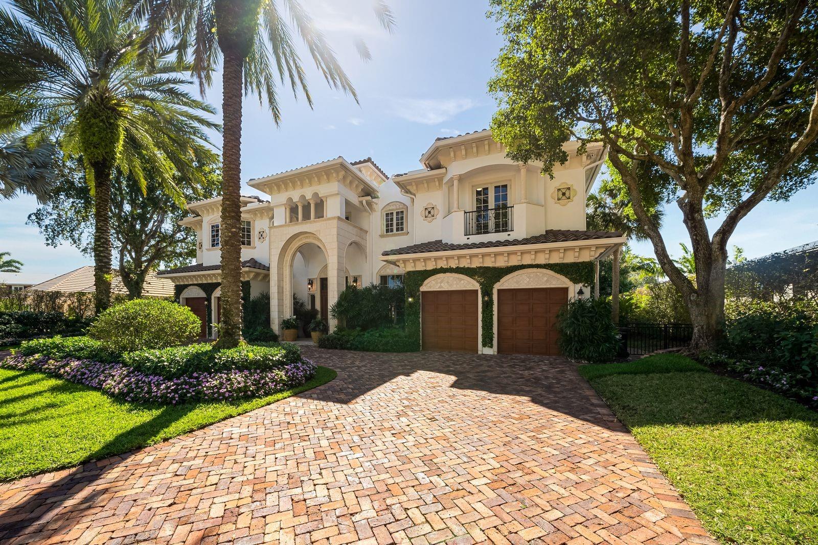 Bay Colony - Residential
