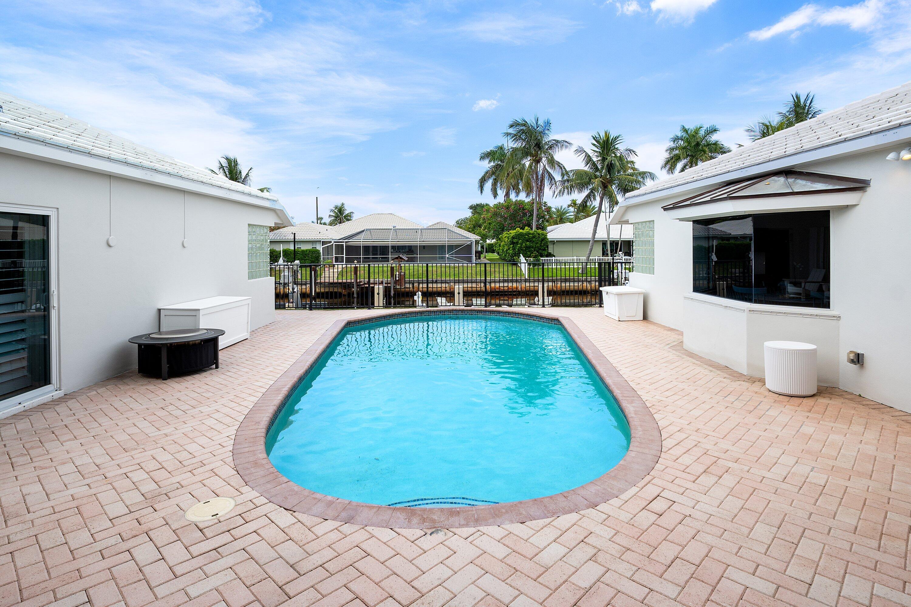 CAMINO GARDENS SEC 3 - Residential